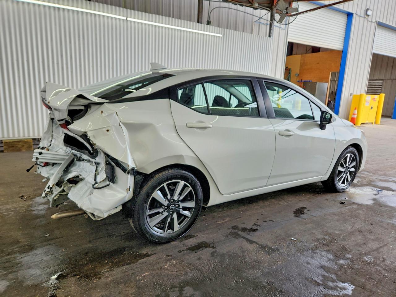 2025 Nissan Versa Sv White vin: 3N1CN8EV3SL879939