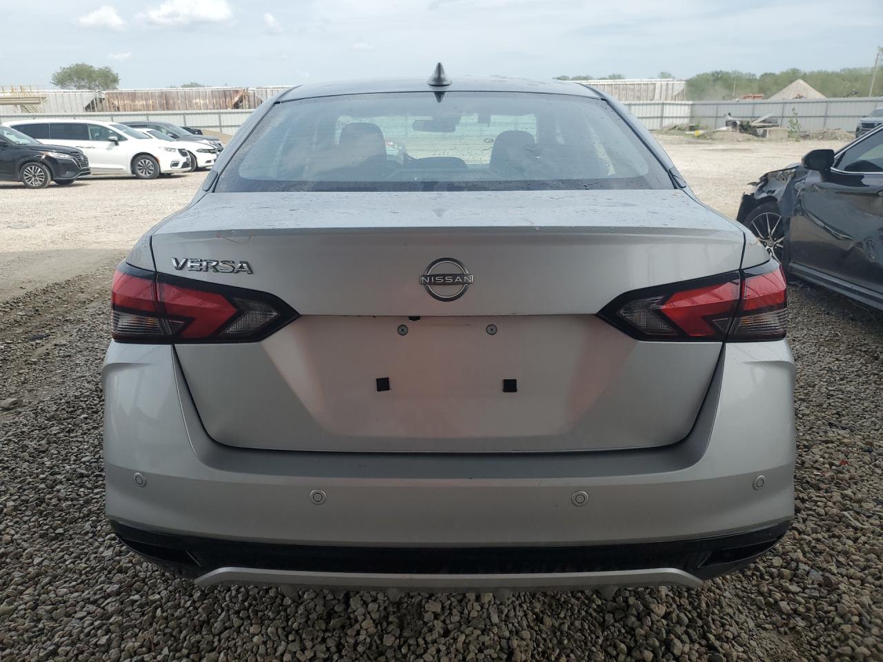 2025 Nissan Versa Sv Silver vin: 3N1CN8EV4SL853950 Damage: Rear Bumper, Multiple Scratches Heavy, 2