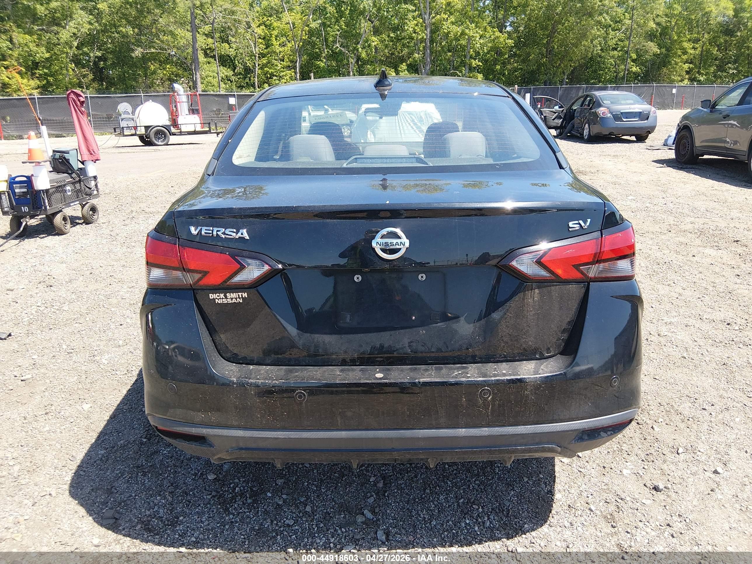 2020 Nissan Versa Sv Xtronic Cvt Black vin: 3N1CN8EV5LL914899