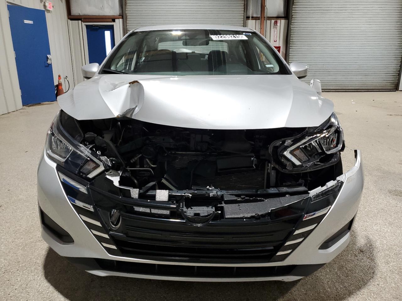 2023 Nissan Versa Sv Silver vin: 3N1CN8EV5PL861787