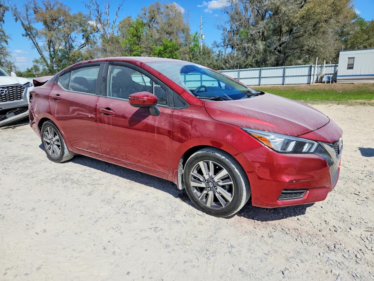 2020 Nissan Versa Sv Red vin: 3N1CN8EV6LL806727