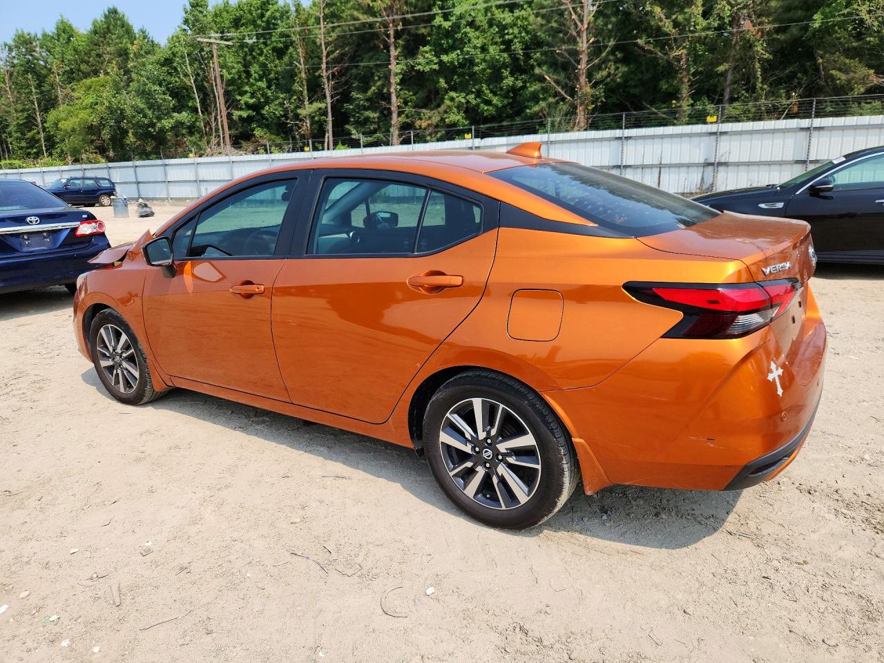 2021 Nissan Versa Sv Orange vin: 3N1CN8EV6ML838062