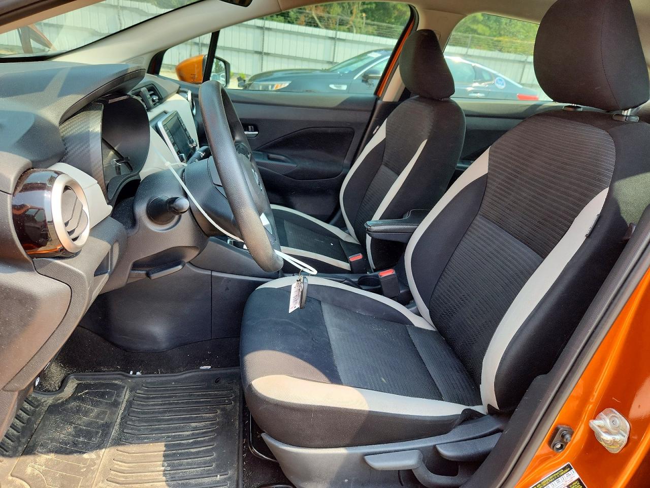 2021 Nissan Versa Sv Orange vin: 3N1CN8EV6ML838062