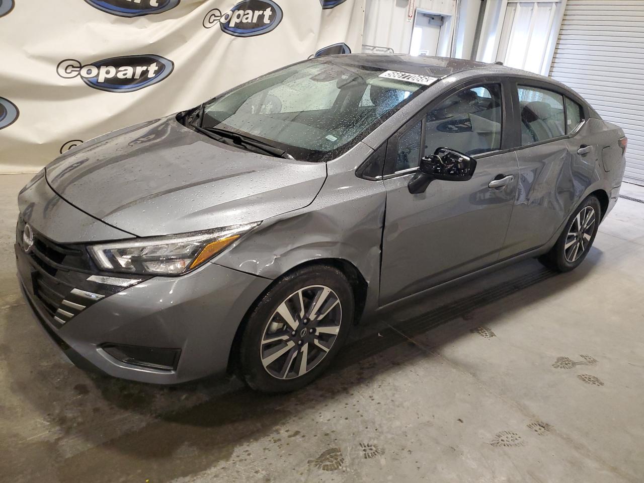 2025 Nissan Versa Gray vin: 3N1CN8EV6SL842495 Damage: Left Front Fender, Severe Damage, Replacement Required