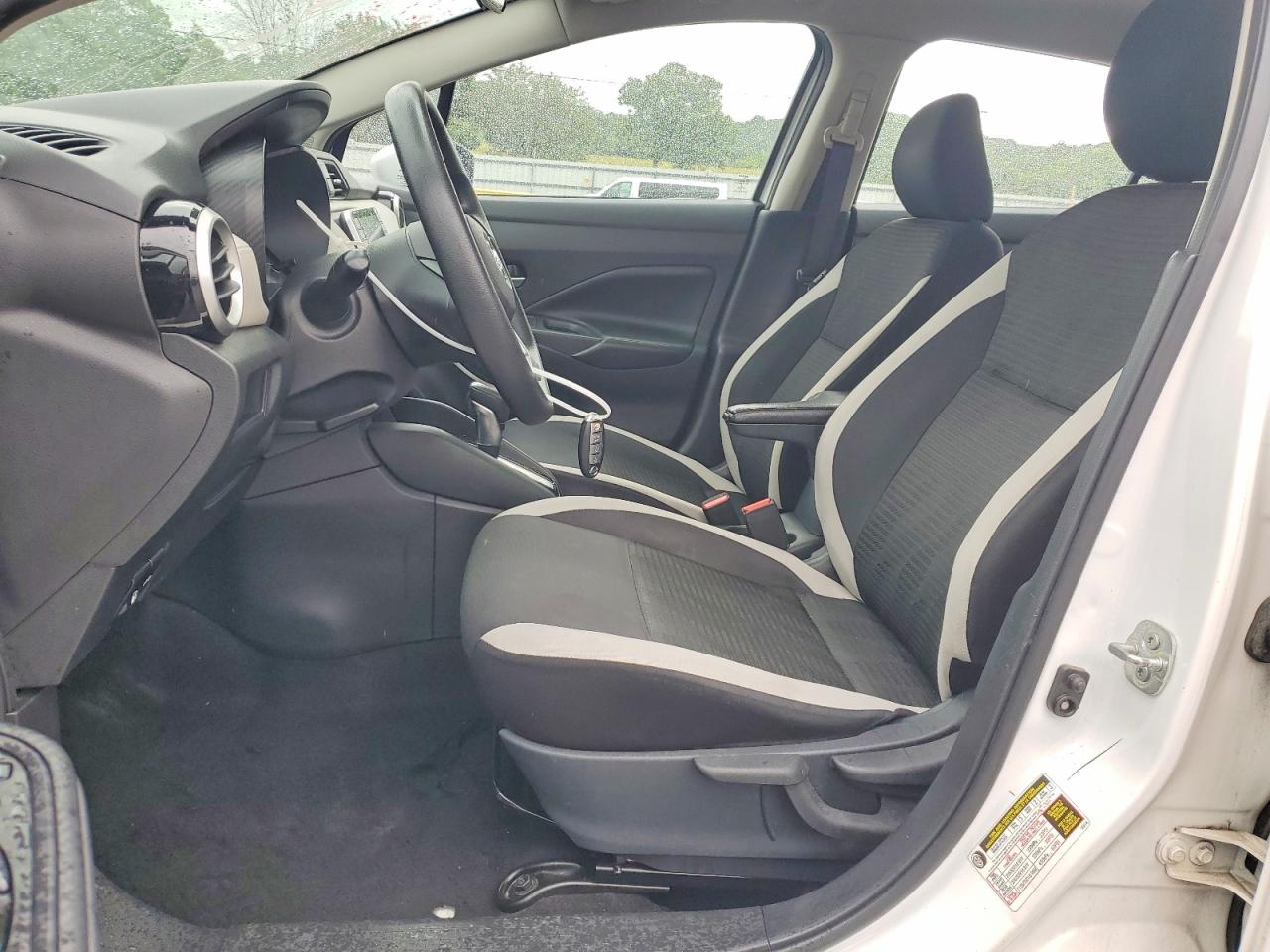 2020 Nissan Versa Sv White vin: 3N1CN8EV7LL801830