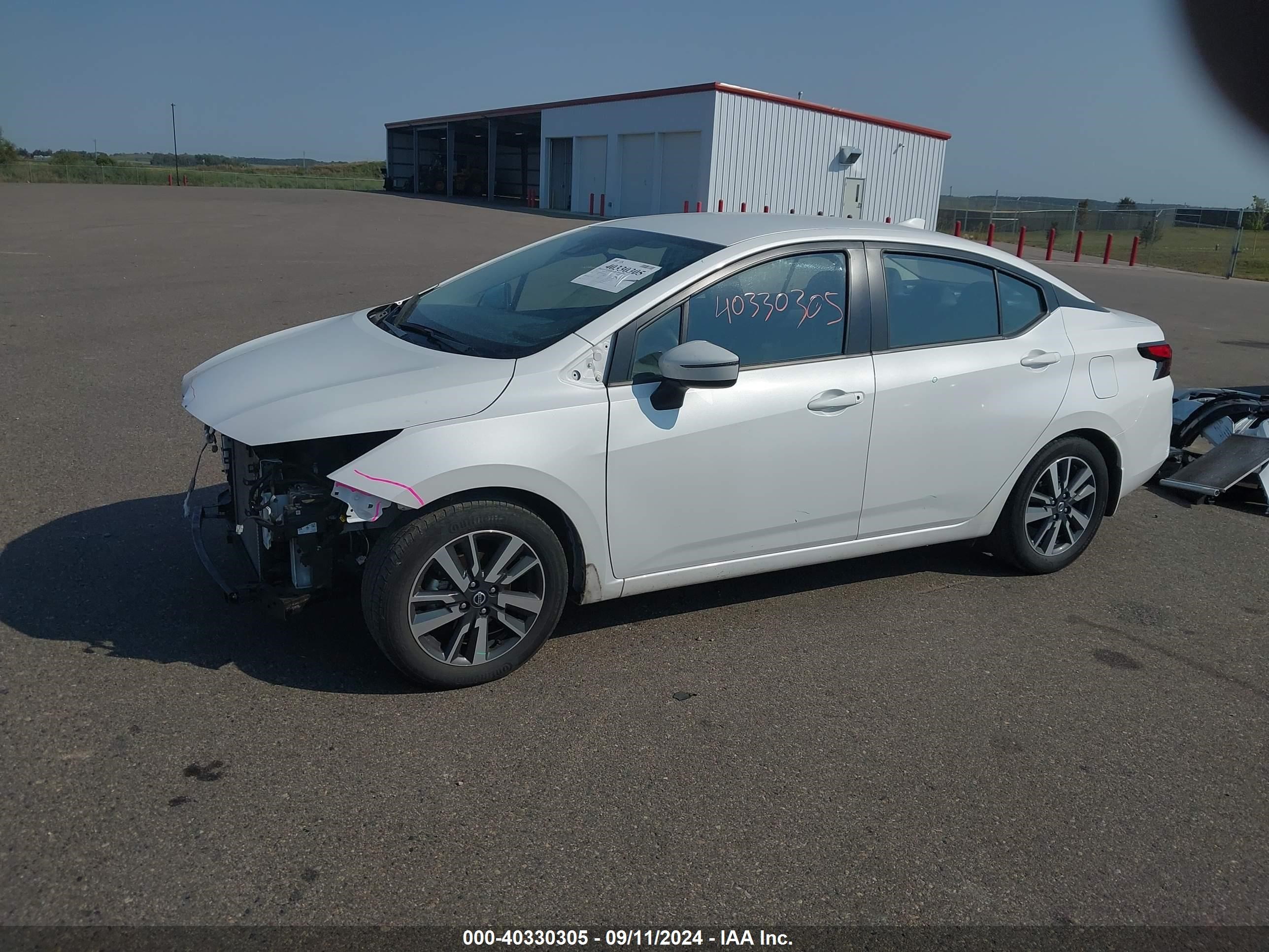 2021 Nissan Versa Sv Xtronic Cvt Белый vin: 3N1CN8EV8ML881558