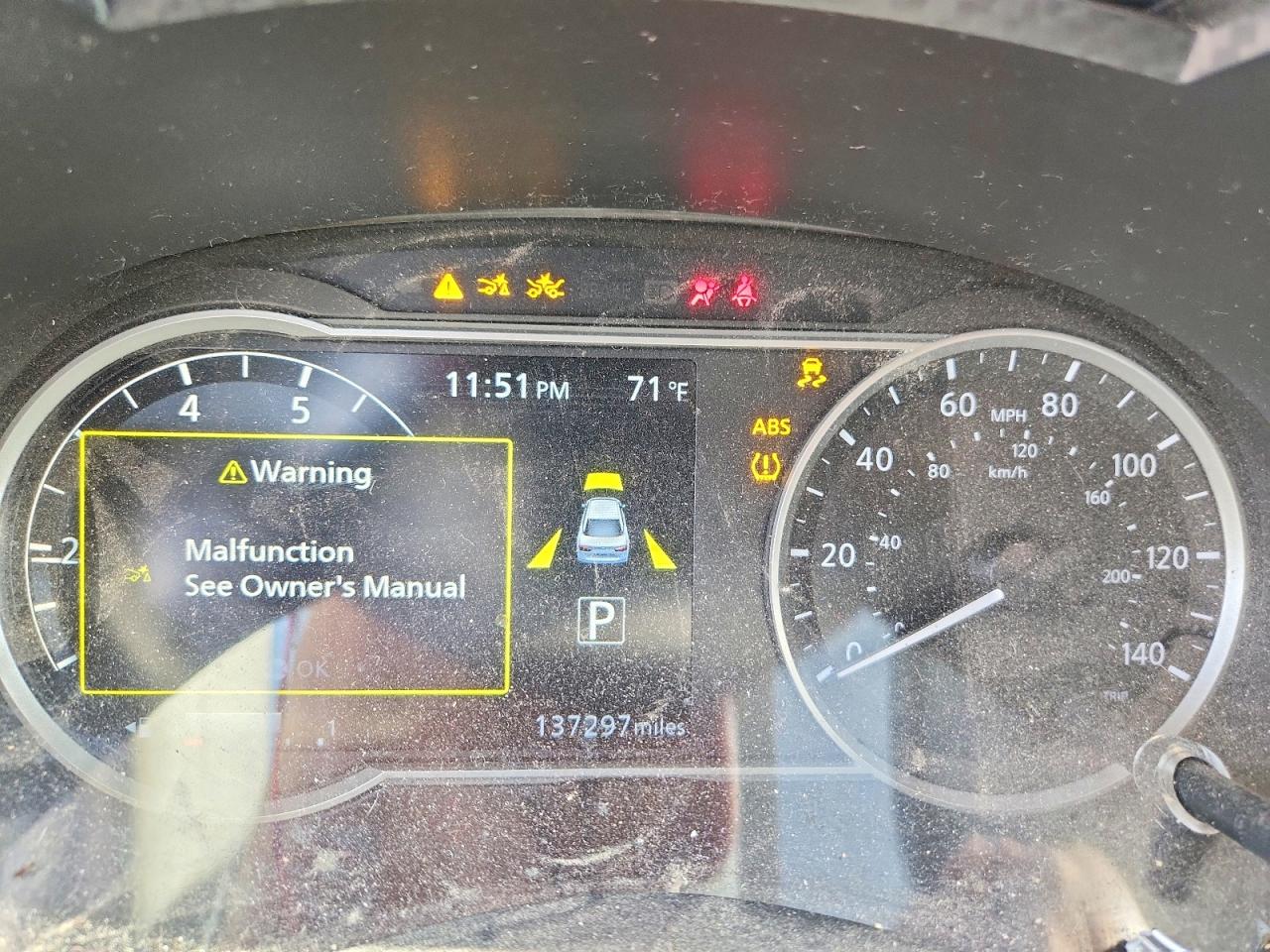 2021 Nissan Versa Sv Серебряный vin: 3N1CN8EV9ML845300