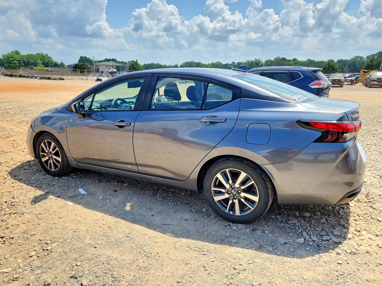 2020 Nissan Versa Sv Серый vin: 3N1CN8EVXLL857843