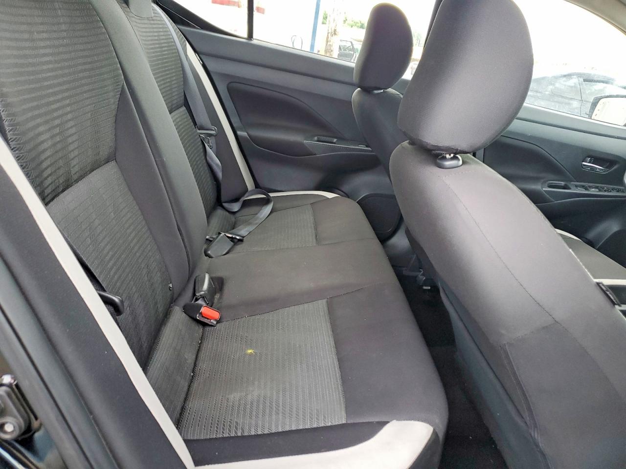 2021 Nissan Versa Sv Черный vin: 3N1CN8EVXML830935