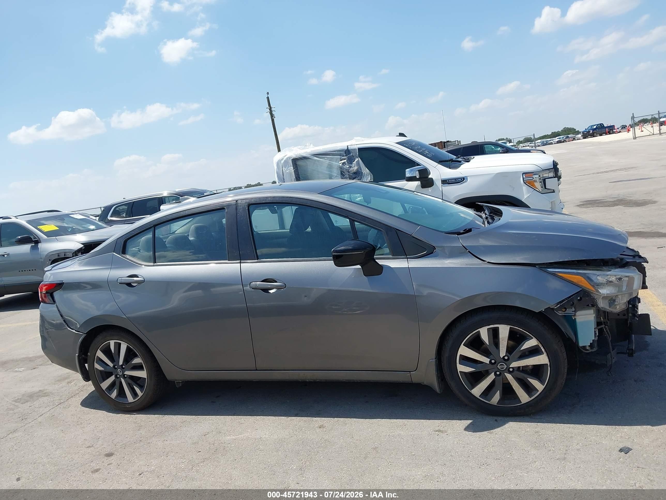 2021 Nissan Versa Sr Xtronic Cvt Gray vin: 3N1CN8FVXML807606