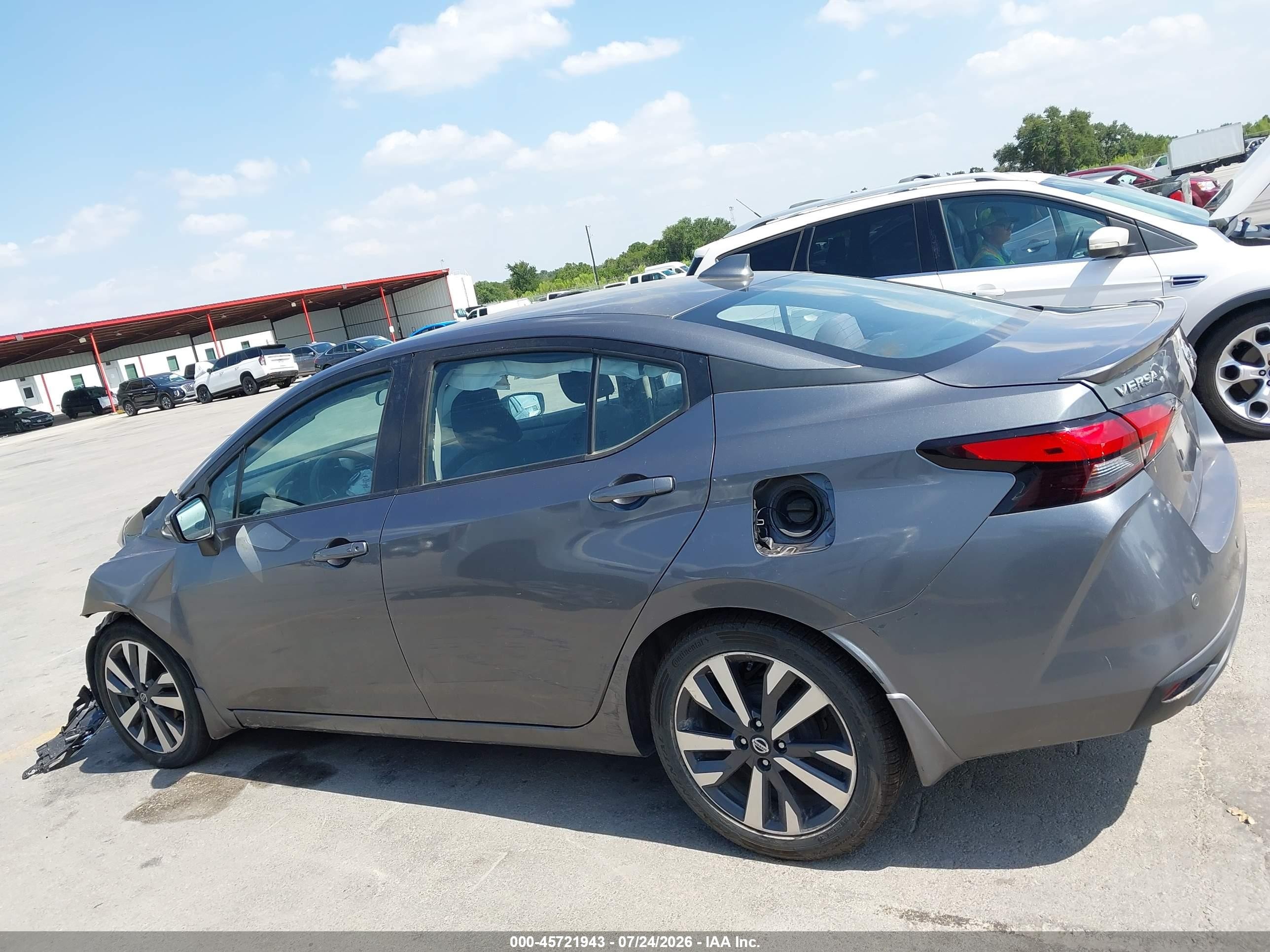 2021 Nissan Versa Sr Xtronic Cvt Gray vin: 3N1CN8FVXML807606