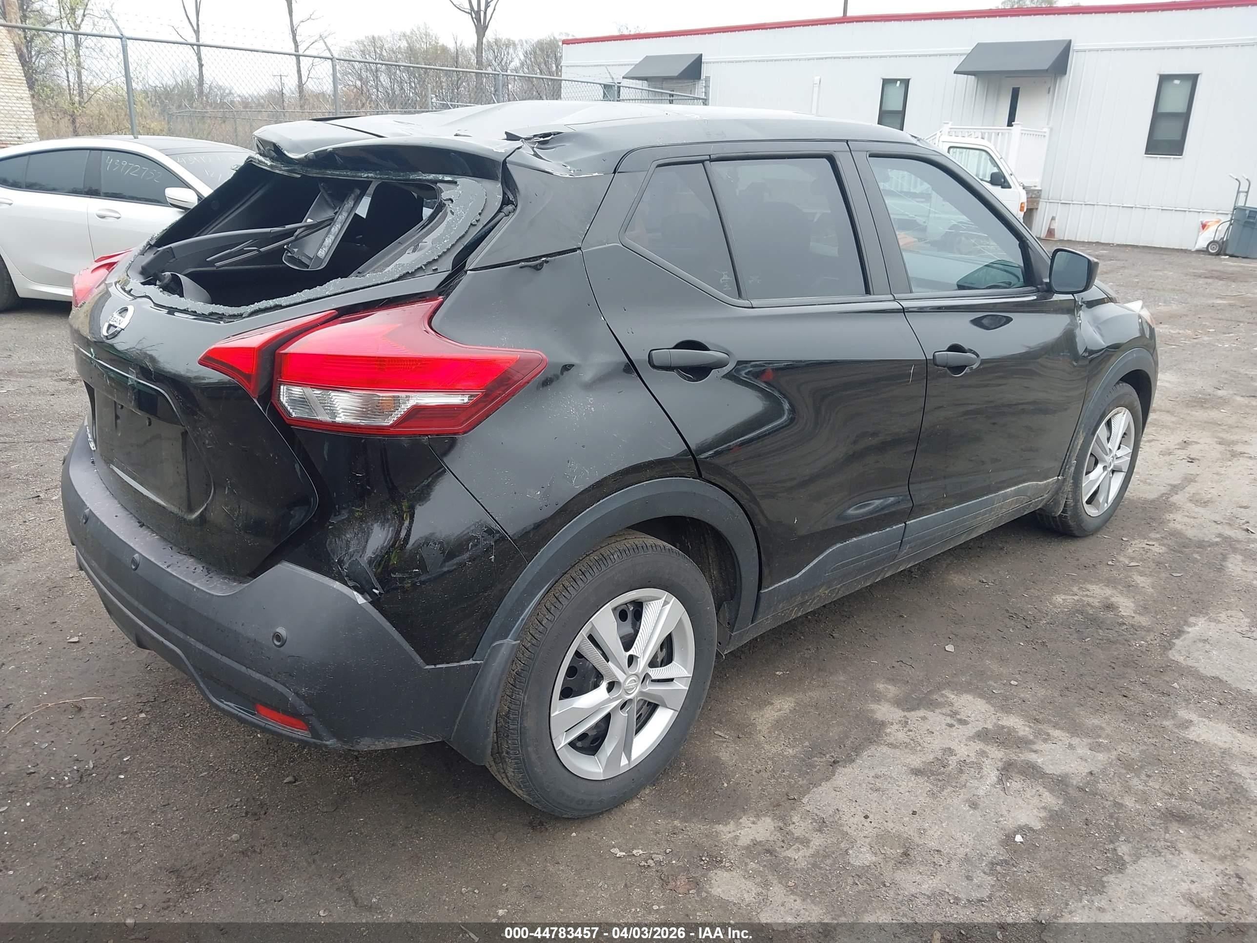 2020 Nissan Kicks S Xtronic Cvt Черный vin: 3N1CP5BV0LL542045