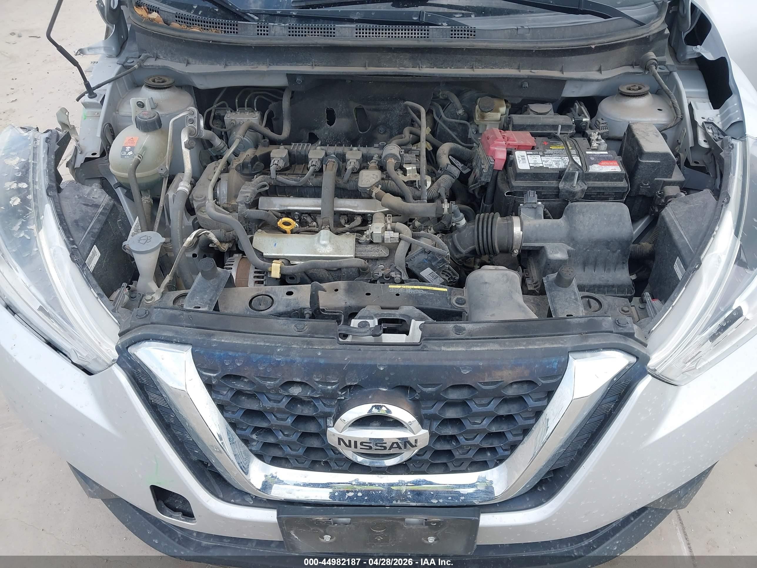 2020 Nissan Kicks S Xtronic Cvt Серебряный vin: 3N1CP5BV0LL574316