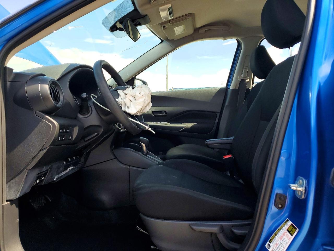 2024 Nissan Kicks S Blue vin: 3N1CP5BV0RL529143