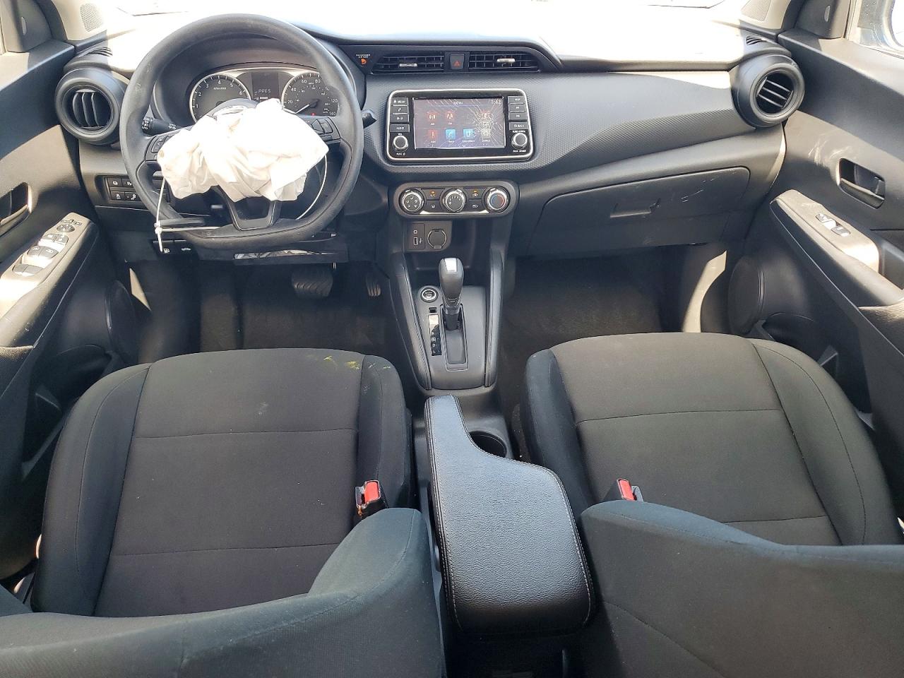 2024 Nissan Kicks S Blue vin: 3N1CP5BV0RL529143