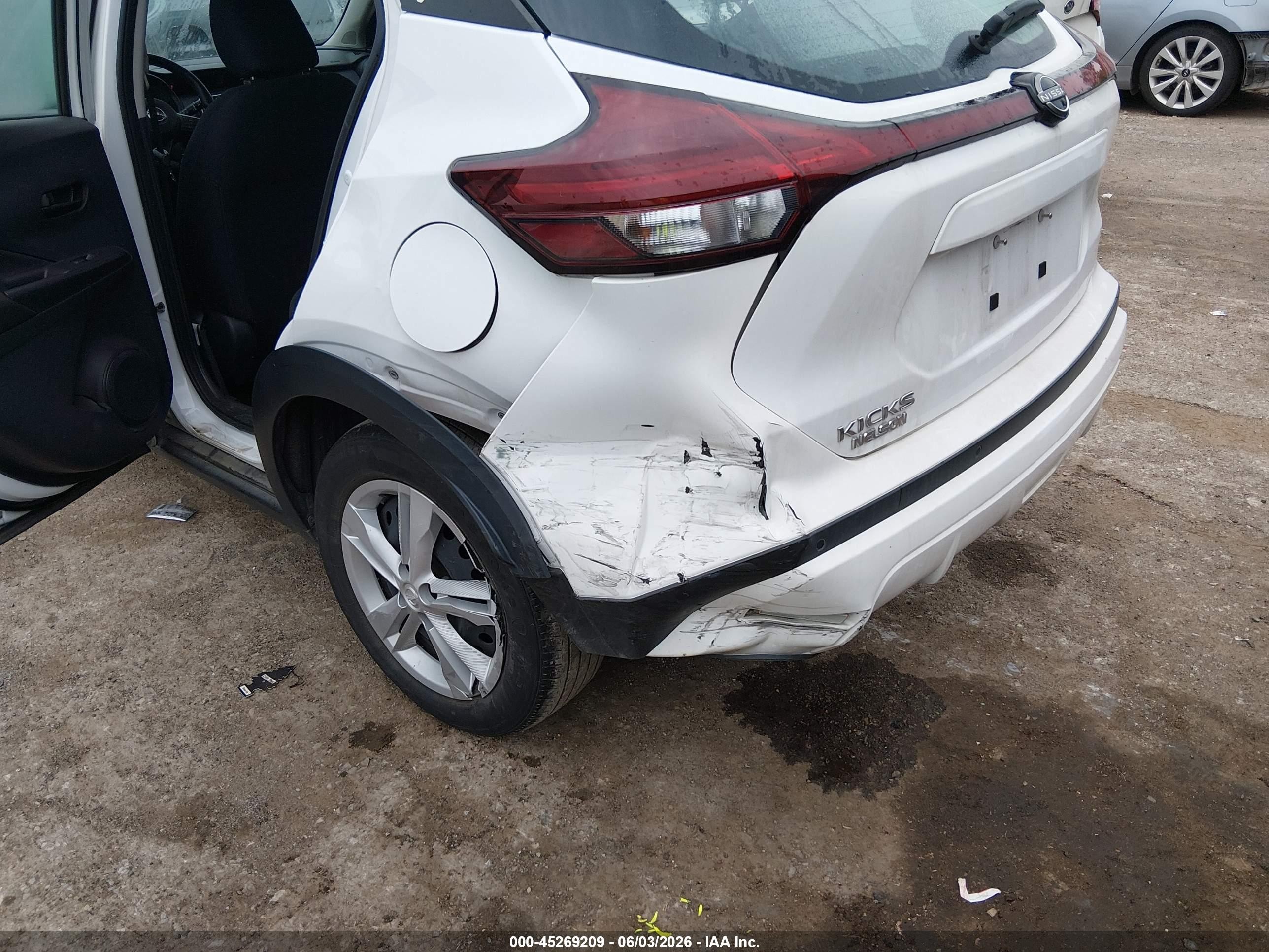 2024 Nissan Kicks S Xtronic Cvt White vin: 3N1CP5BV0RL532107