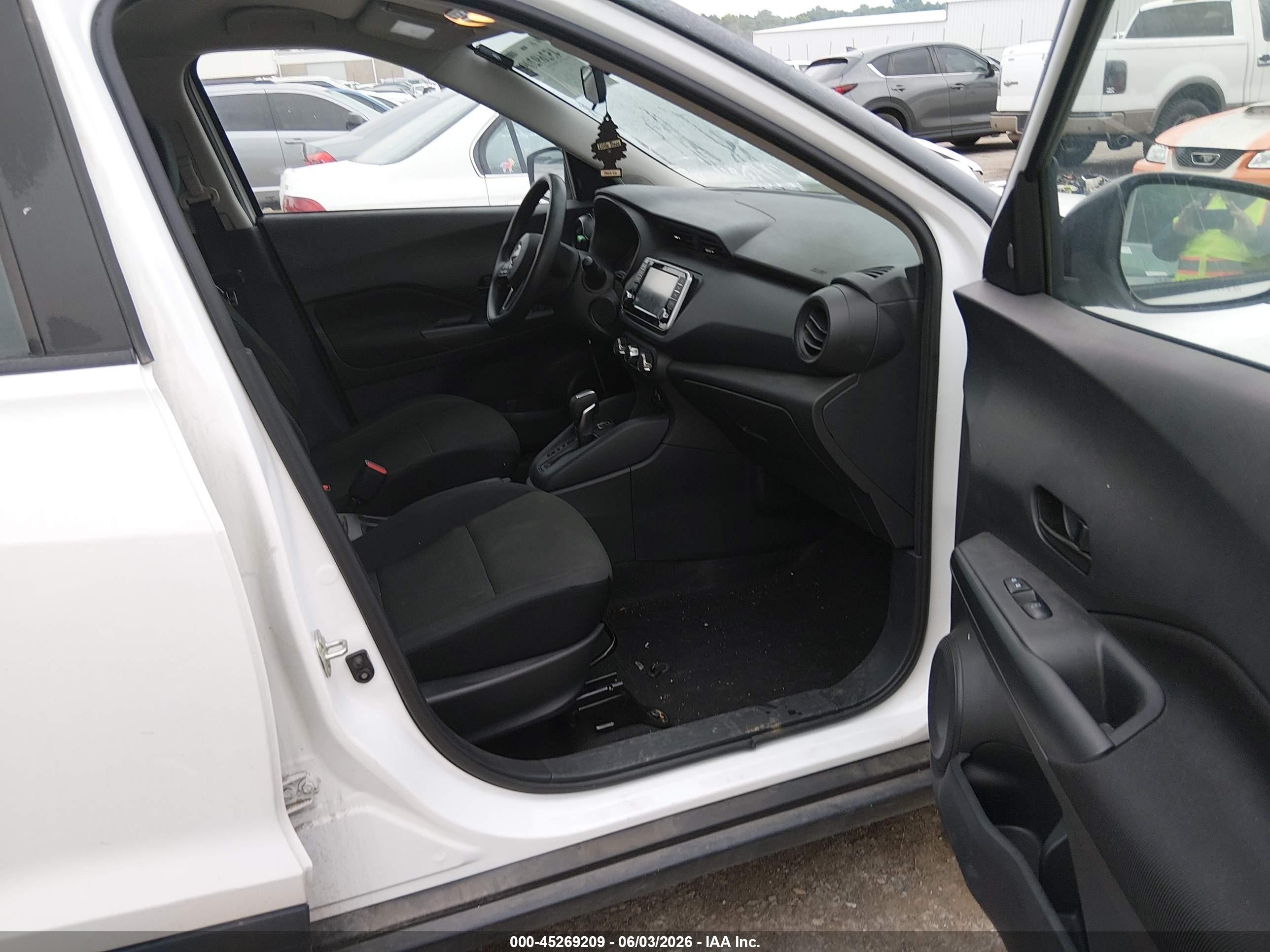 2024 Nissan Kicks S Xtronic Cvt White vin: 3N1CP5BV0RL532107