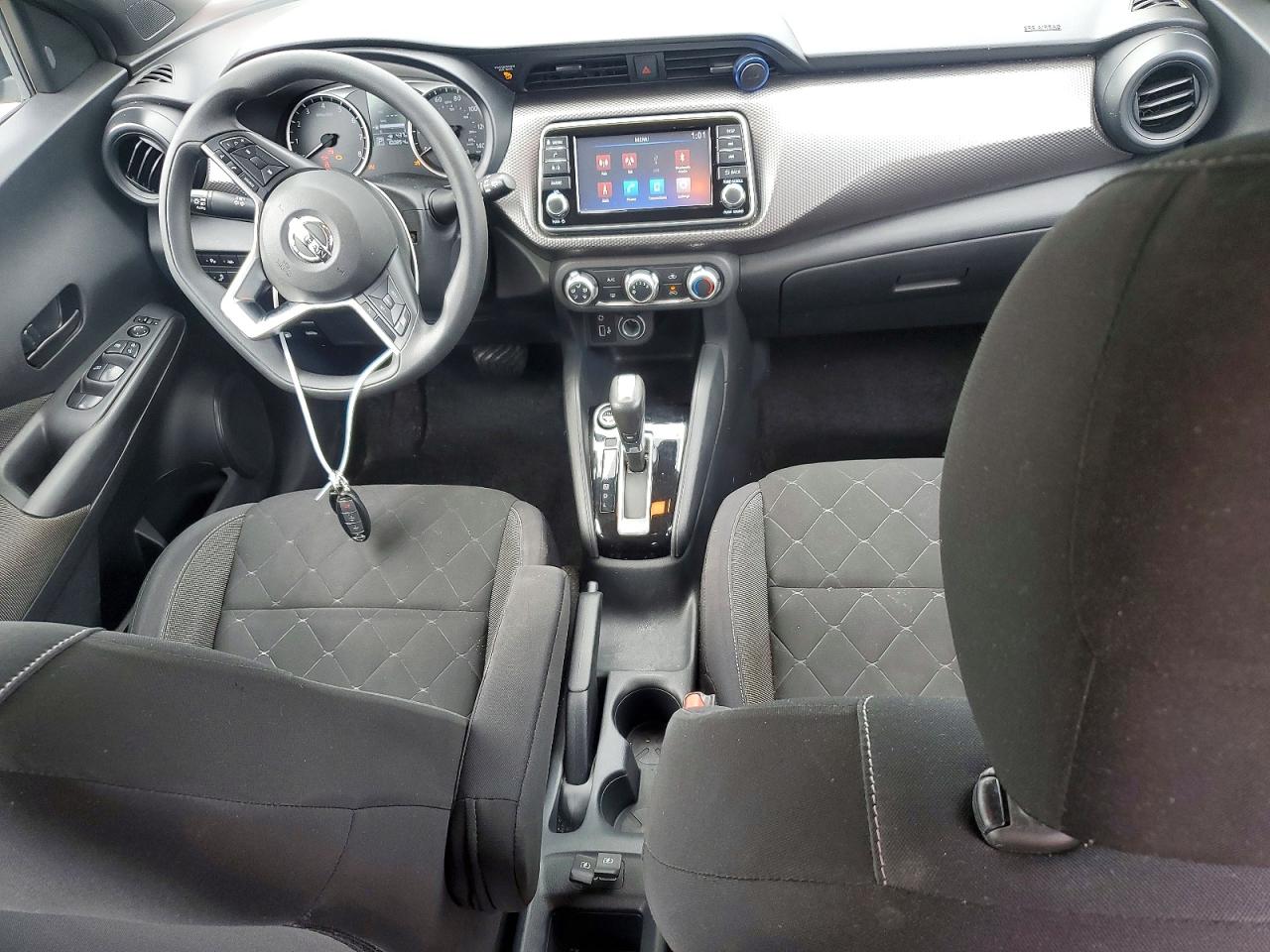 2020 Nissan Kicks S Серый vin: 3N1CP5BV1LL477190
