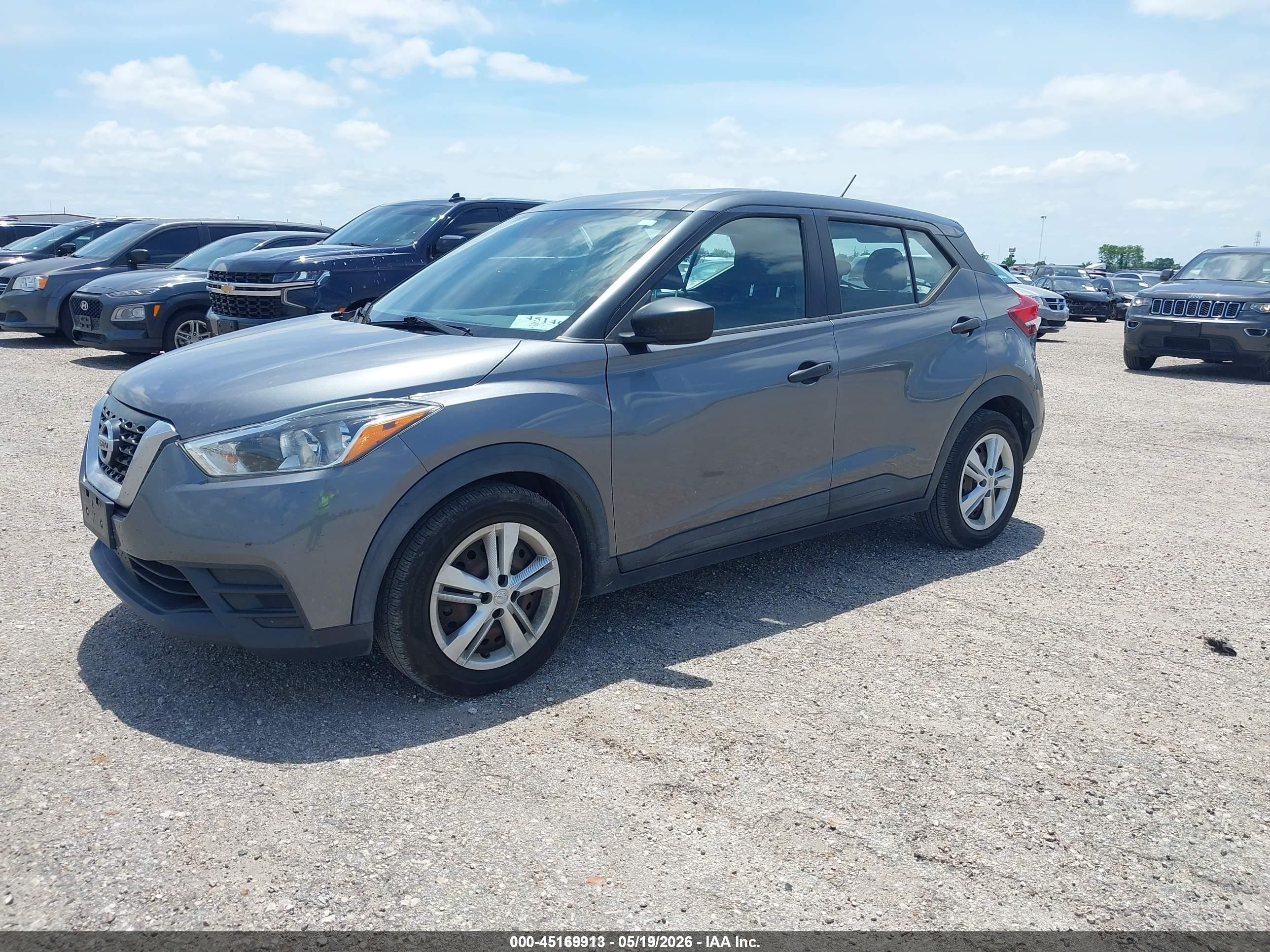 2020 Nissan Kicks S Xtronic Cvt Gray vin: 3N1CP5BV1LL544242