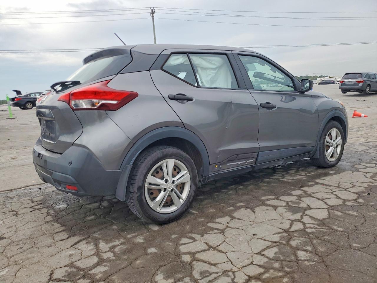 2020 Nissan Kicks S Gray vin: 3N1CP5BV2LL495813
