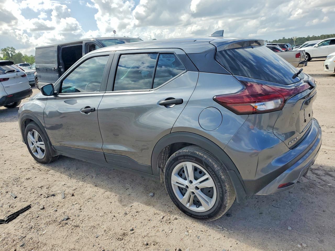 2024 Nissan Kicks S Silver vin: 3N1CP5BV2RL583916