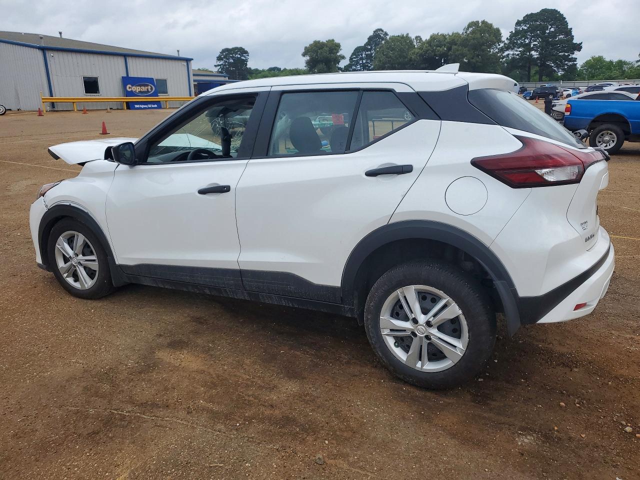2025 Nissan Kicks Play S White vin: 3N1CP5BV2SL499326