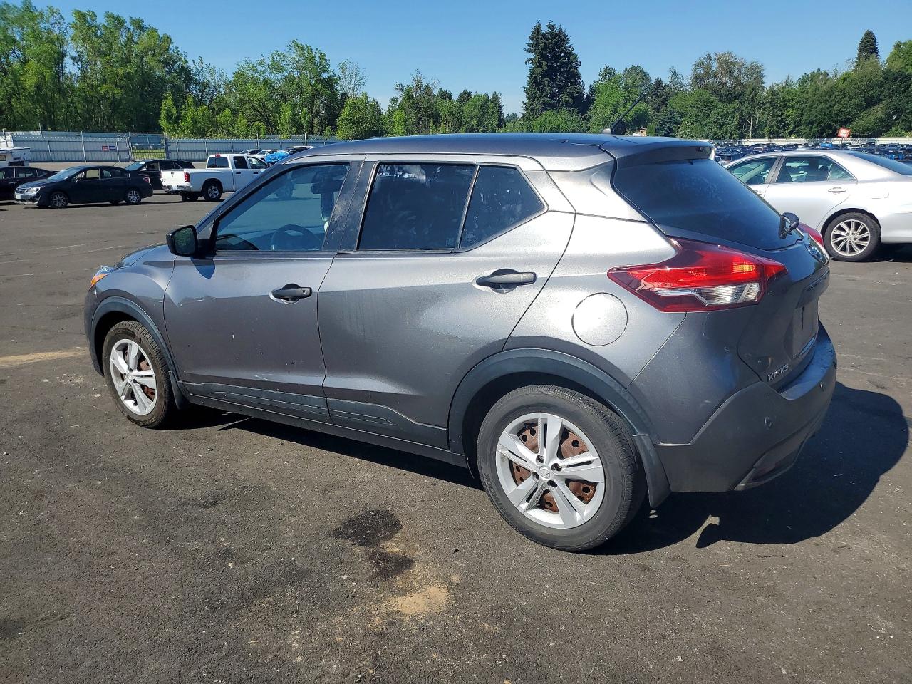 2020 Nissan Kicks S Charcoal vin: 3N1CP5BV3LL494525