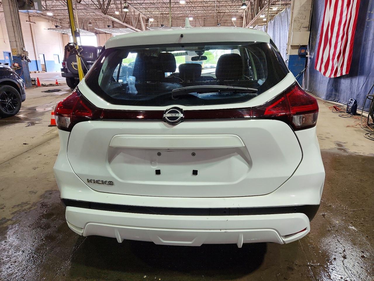 2023 Nissan Kicks S White vin: 3N1CP5BV3PL520420
