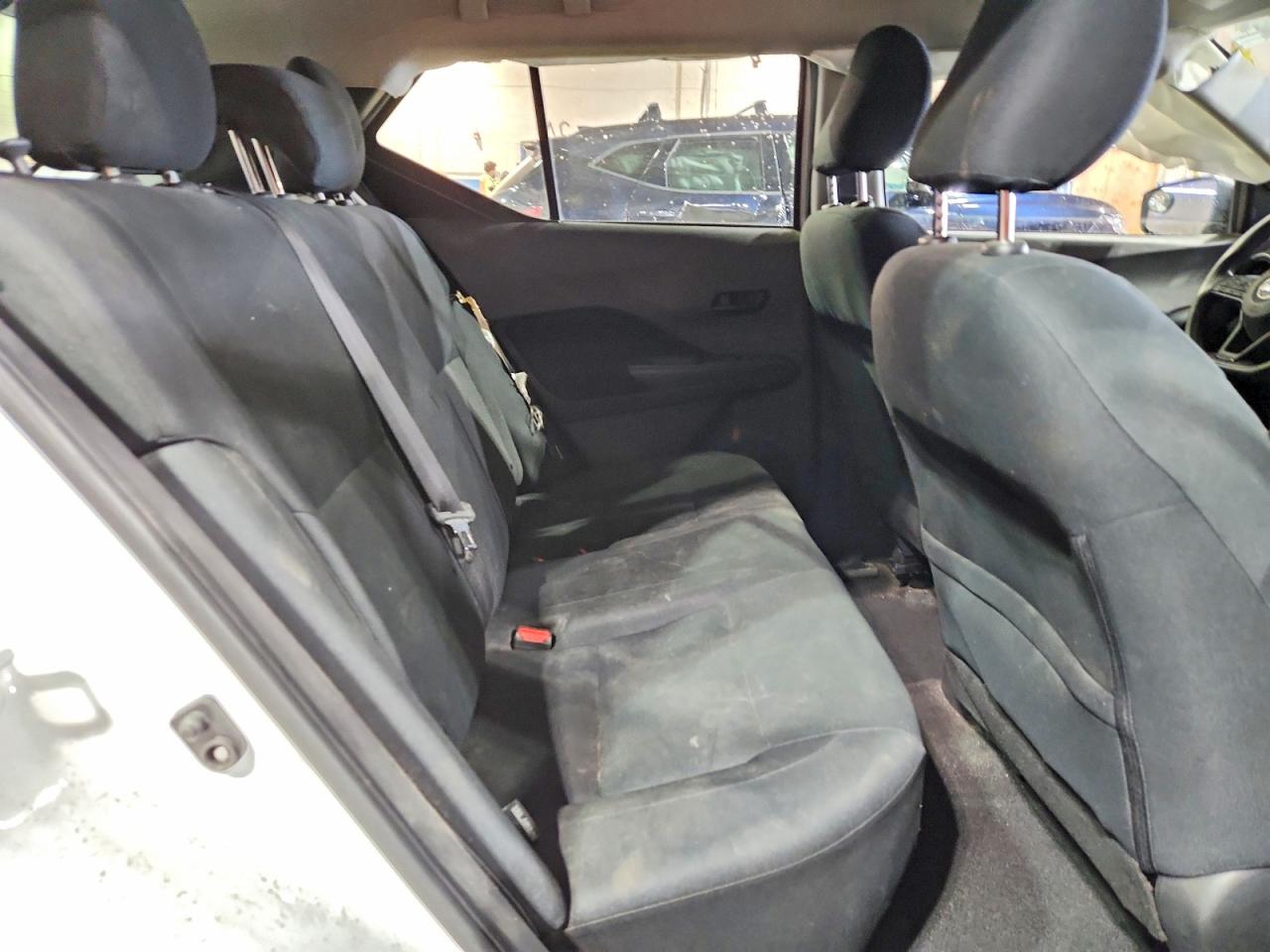 2023 Nissan Kicks S White vin: 3N1CP5BV3PL520420