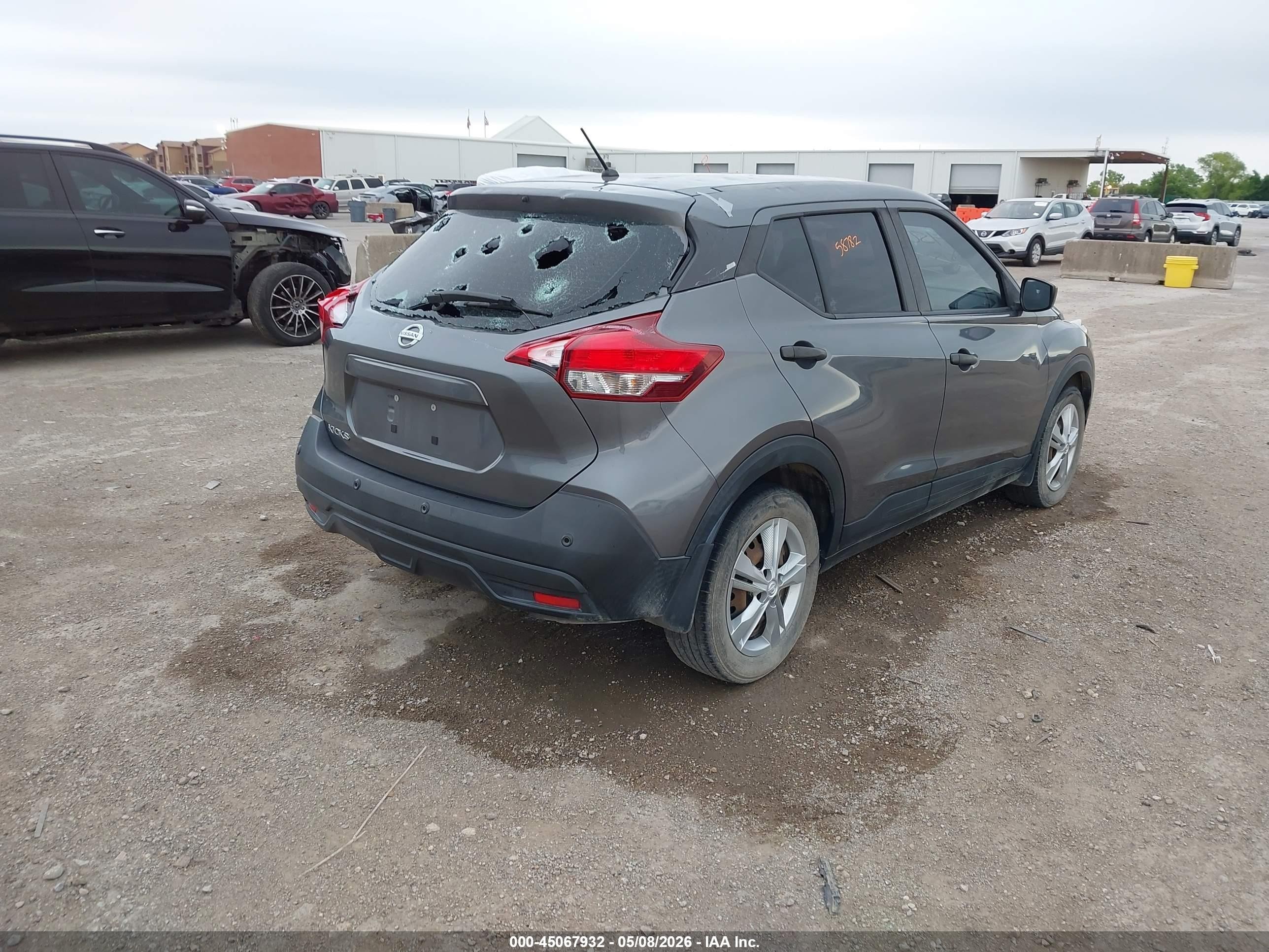 2020 Nissan Kicks S Xtronic Cvt Gray vin: 3N1CP5BV4LL552108