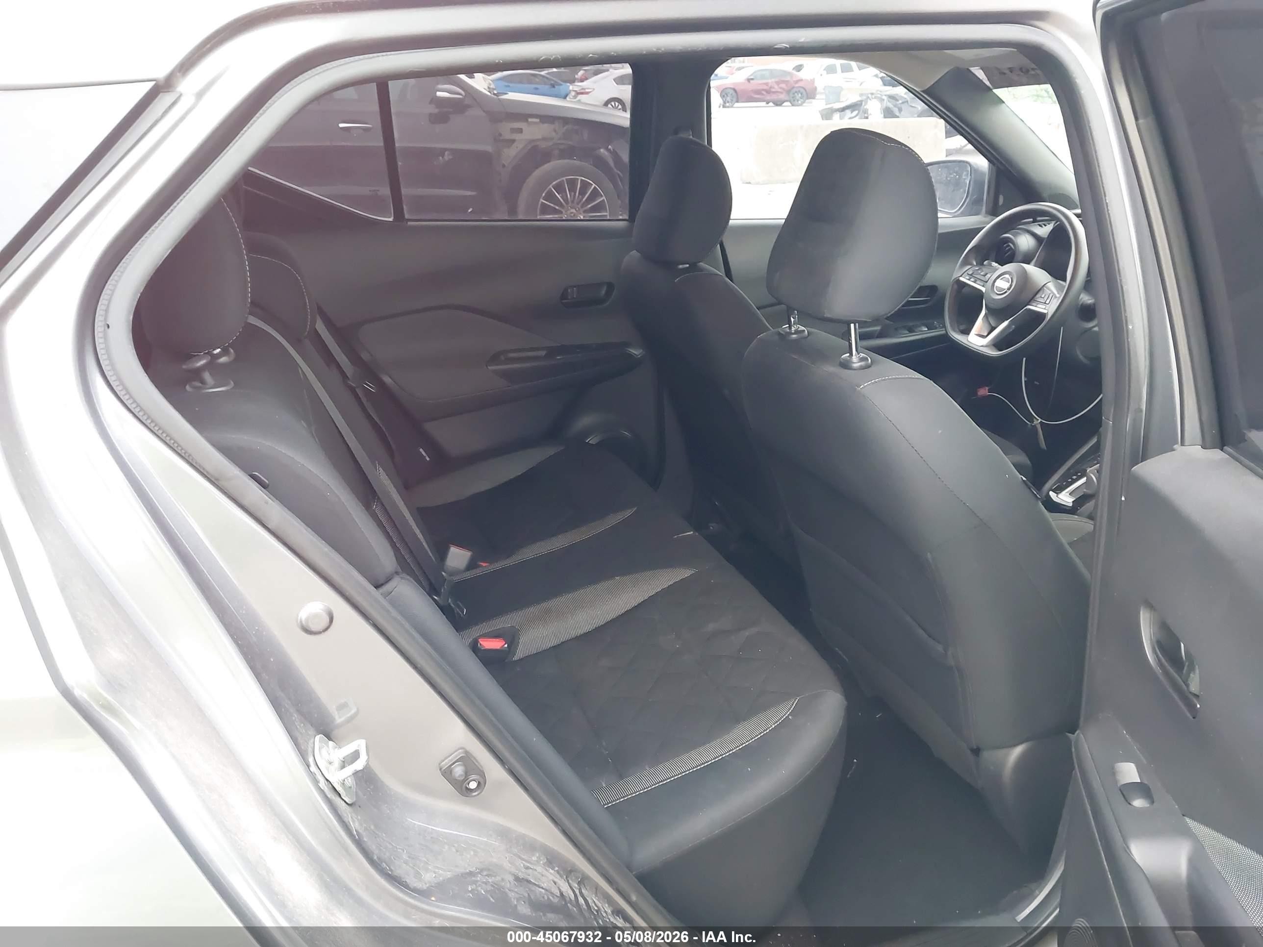 2020 Nissan Kicks S Xtronic Cvt Gray vin: 3N1CP5BV4LL552108