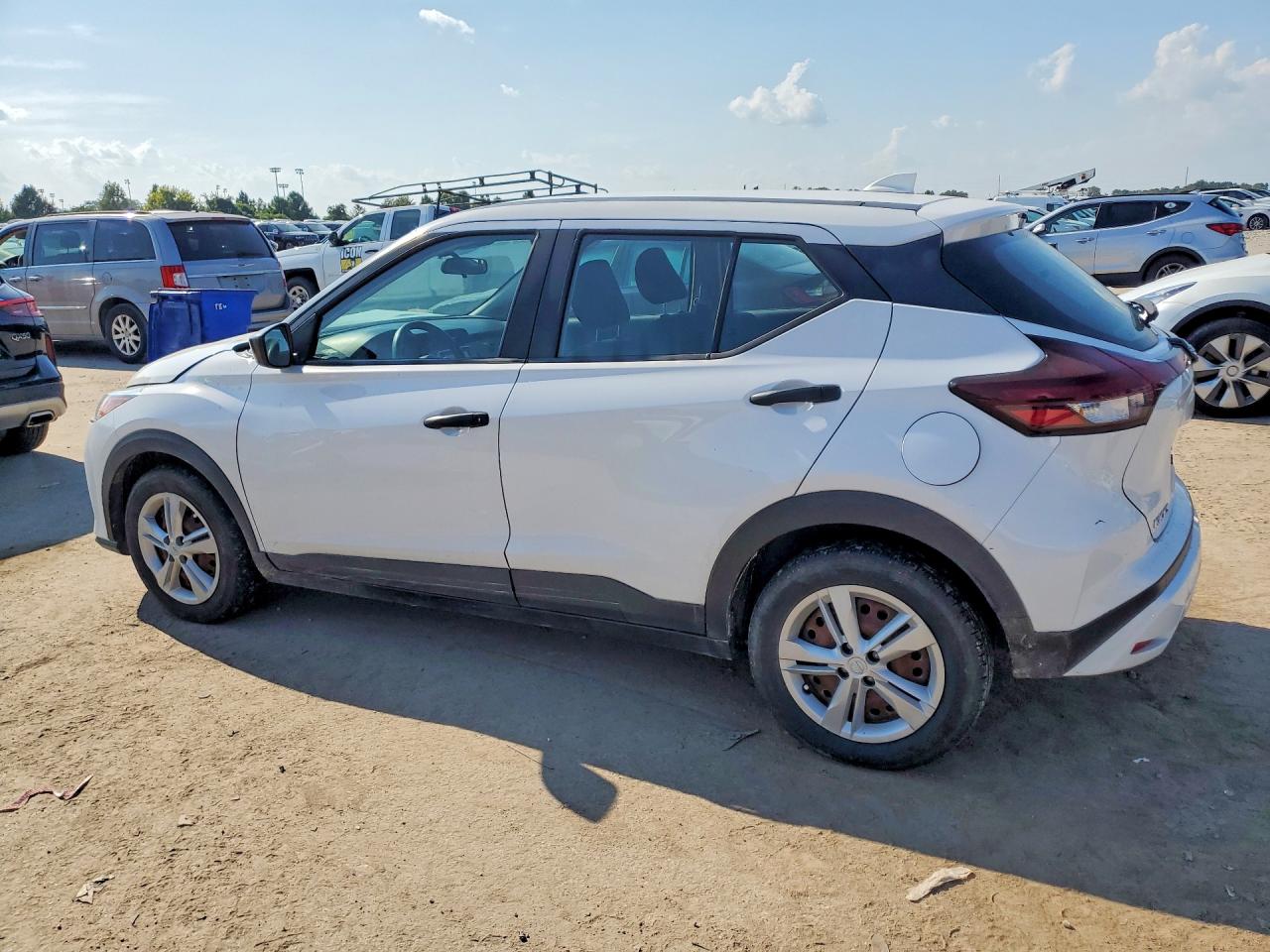 2023 Nissan Kicks S White vin: 3N1CP5BV4PL494152