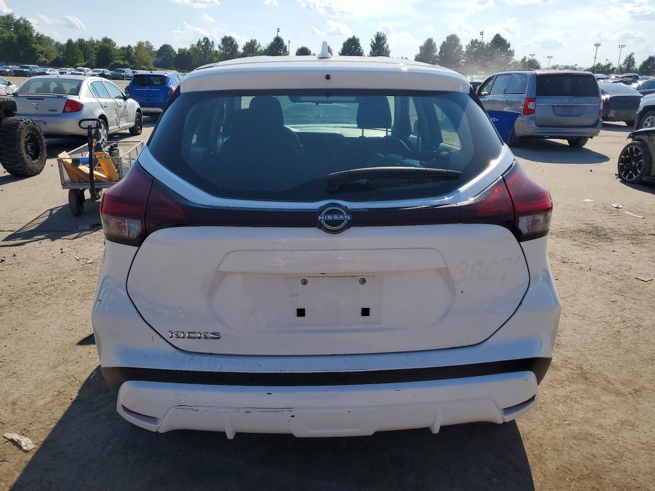 2023 Nissan Kicks S White vin: 3N1CP5BV4PL494152