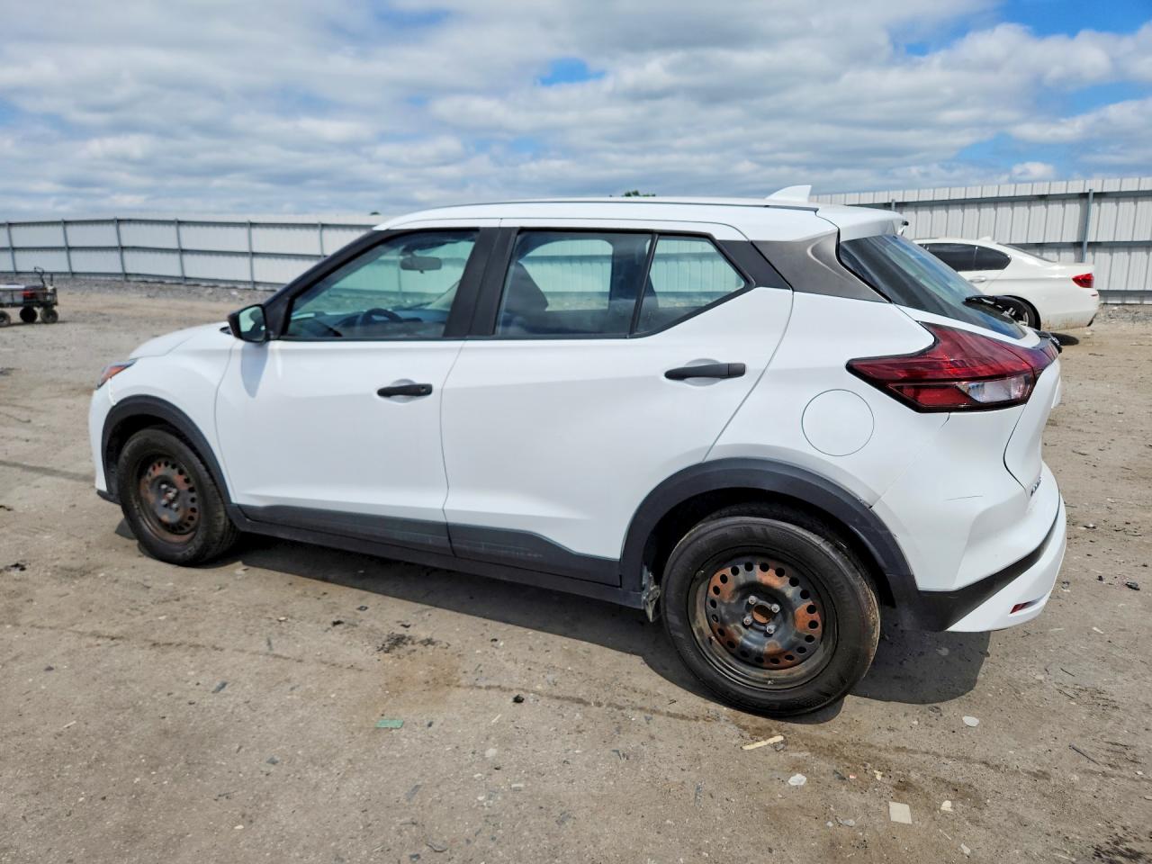 2023 Nissan Kicks S White vin: 3N1CP5BV4PL512701
