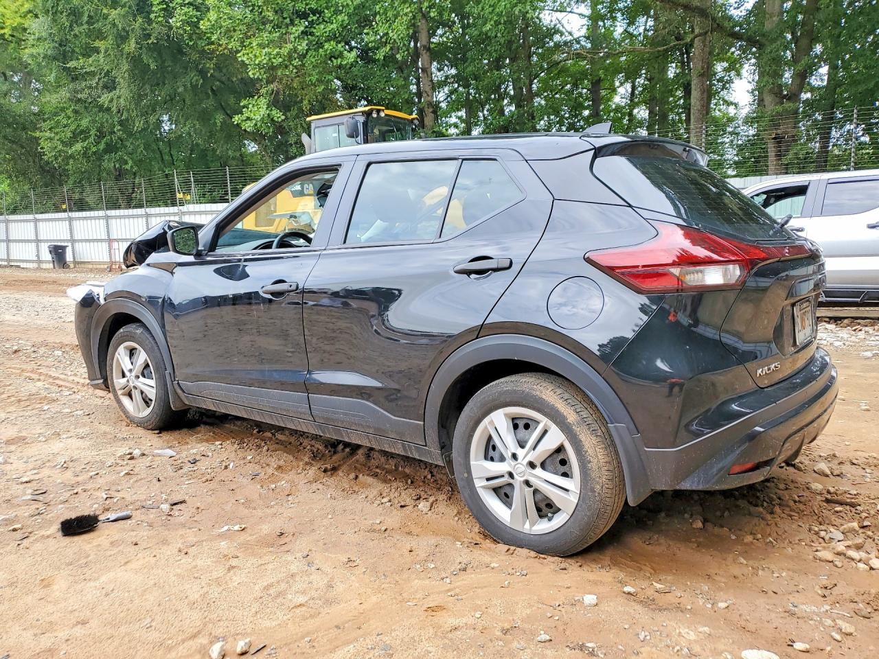 2023 Nissan Kicks S Black vin: 3N1CP5BV4PL545925