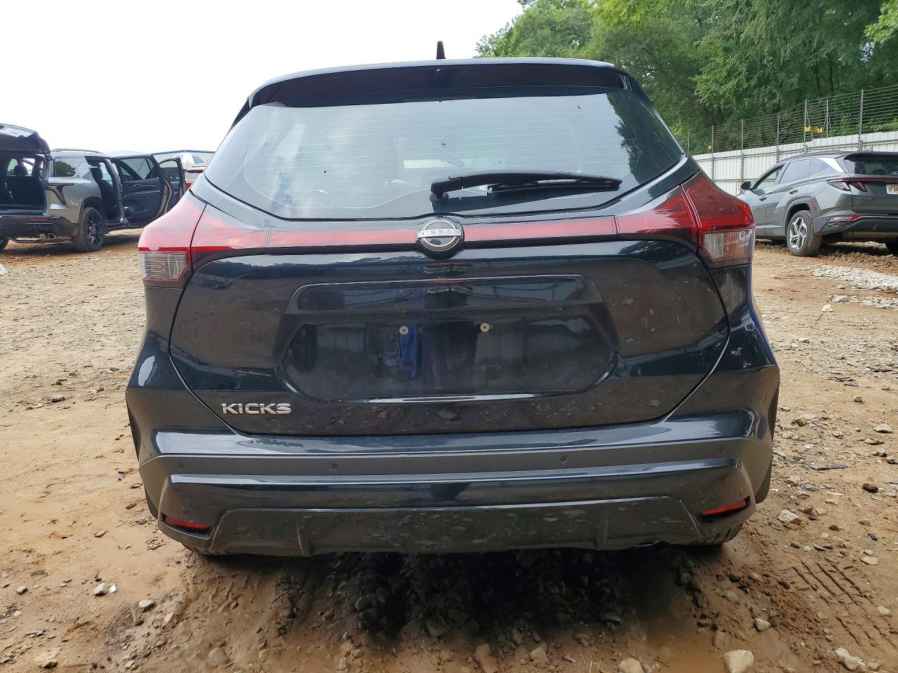 2023 Nissan Kicks S Black vin: 3N1CP5BV4PL545925