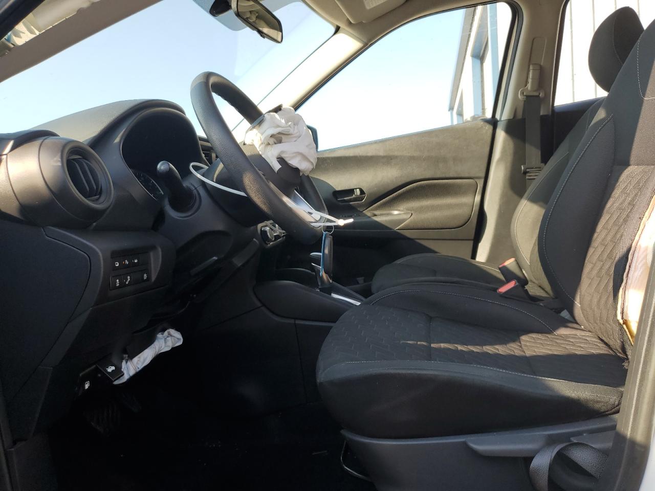 2021 Nissan Kicks S White vin: 3N1CP5BV5ML532676