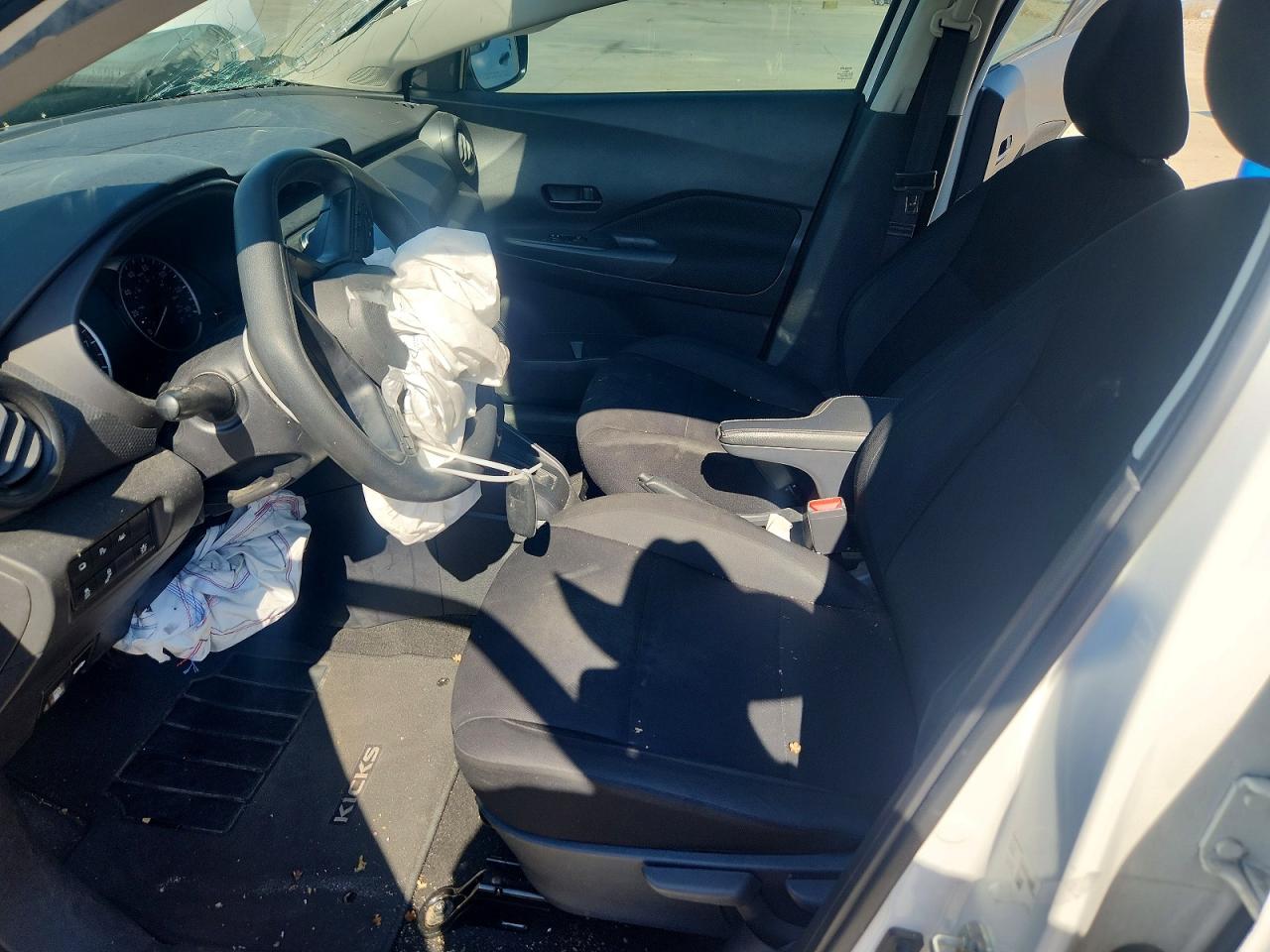 2023 Nissan Kicks S White vin: 3N1CP5BV5PL572485