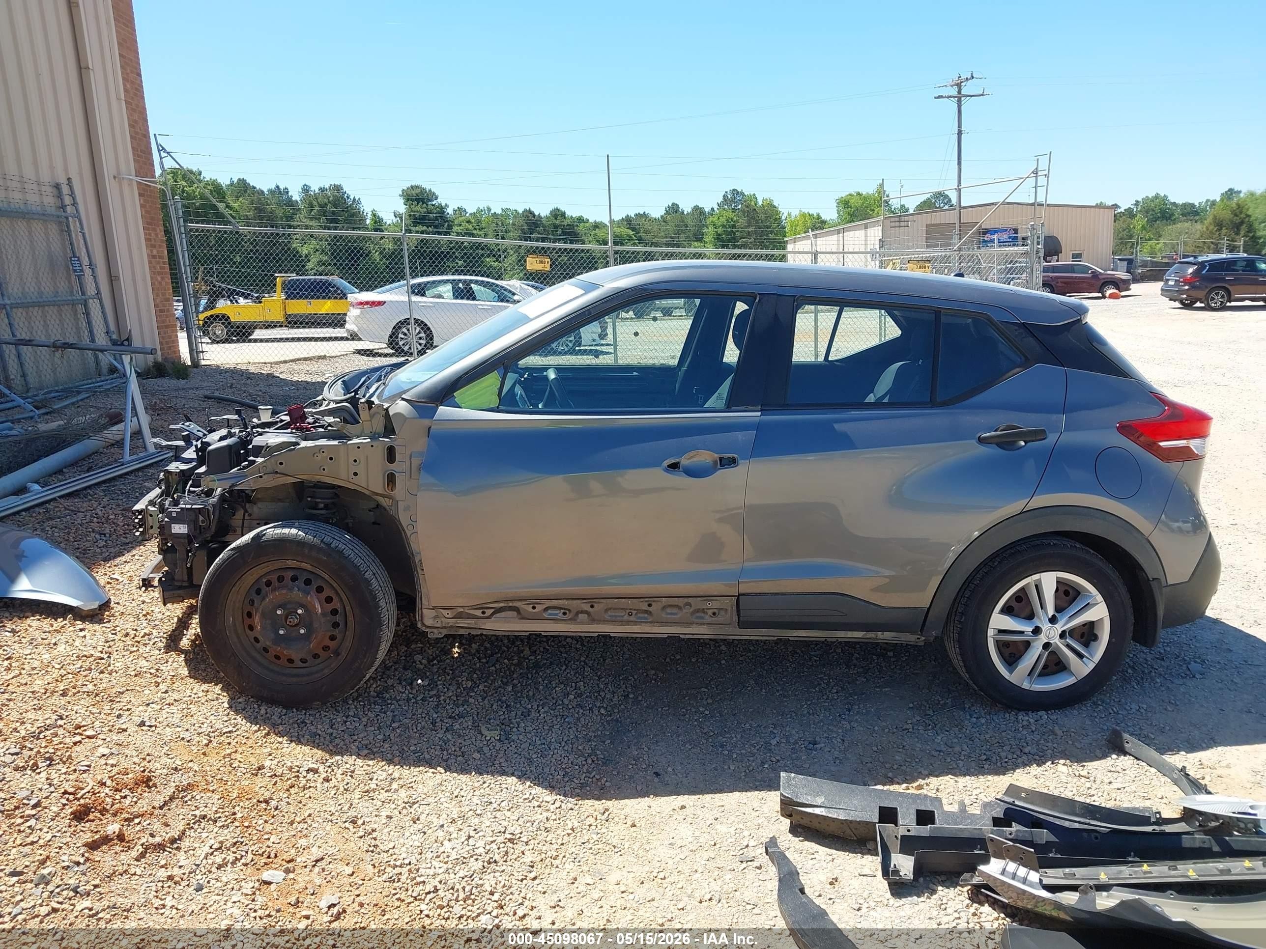 2020 Nissan Kicks S Xtronic Cvt Gray vin: 3N1CP5BV6LL534645