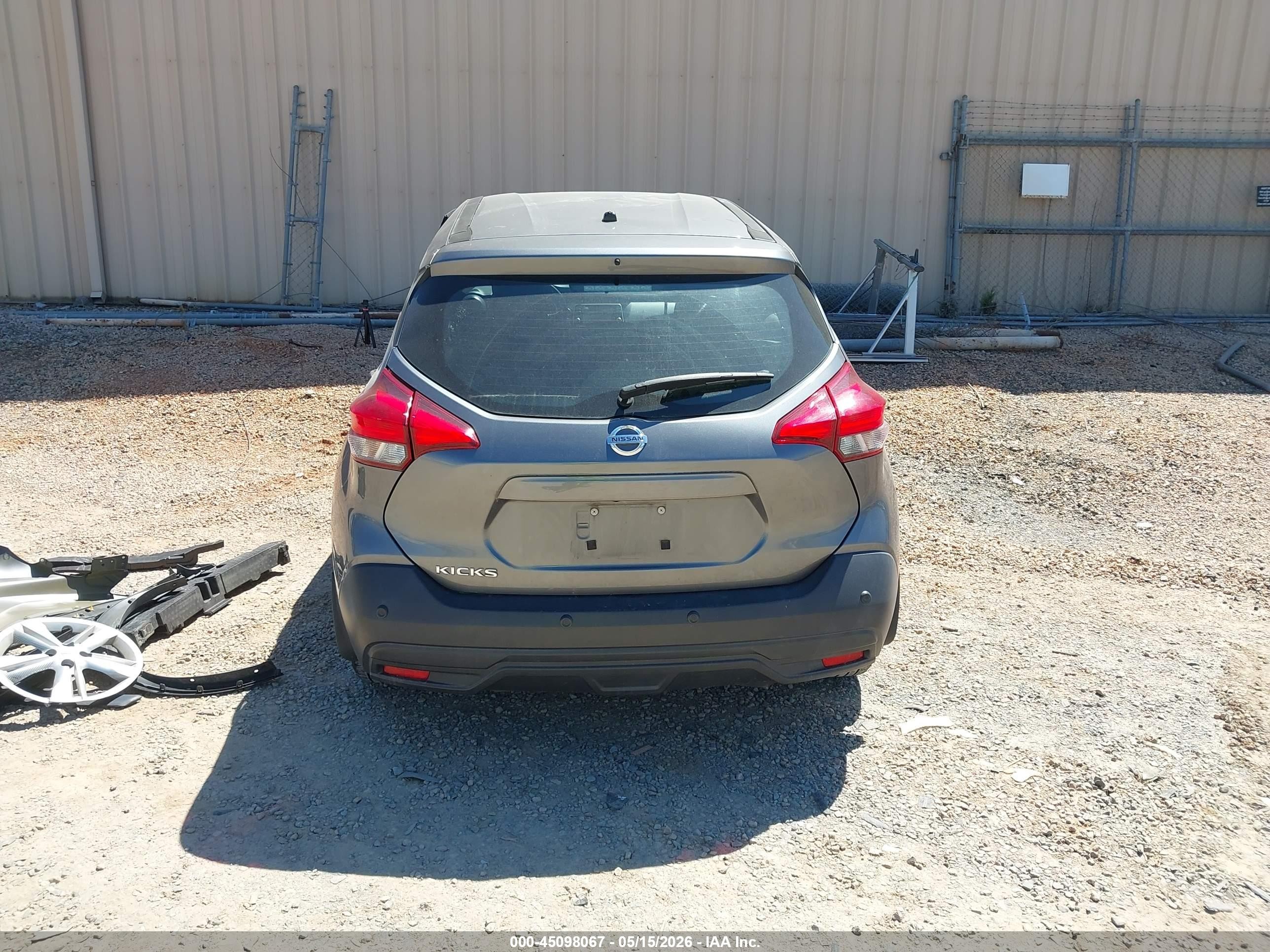 2020 Nissan Kicks S Xtronic Cvt Gray vin: 3N1CP5BV6LL534645