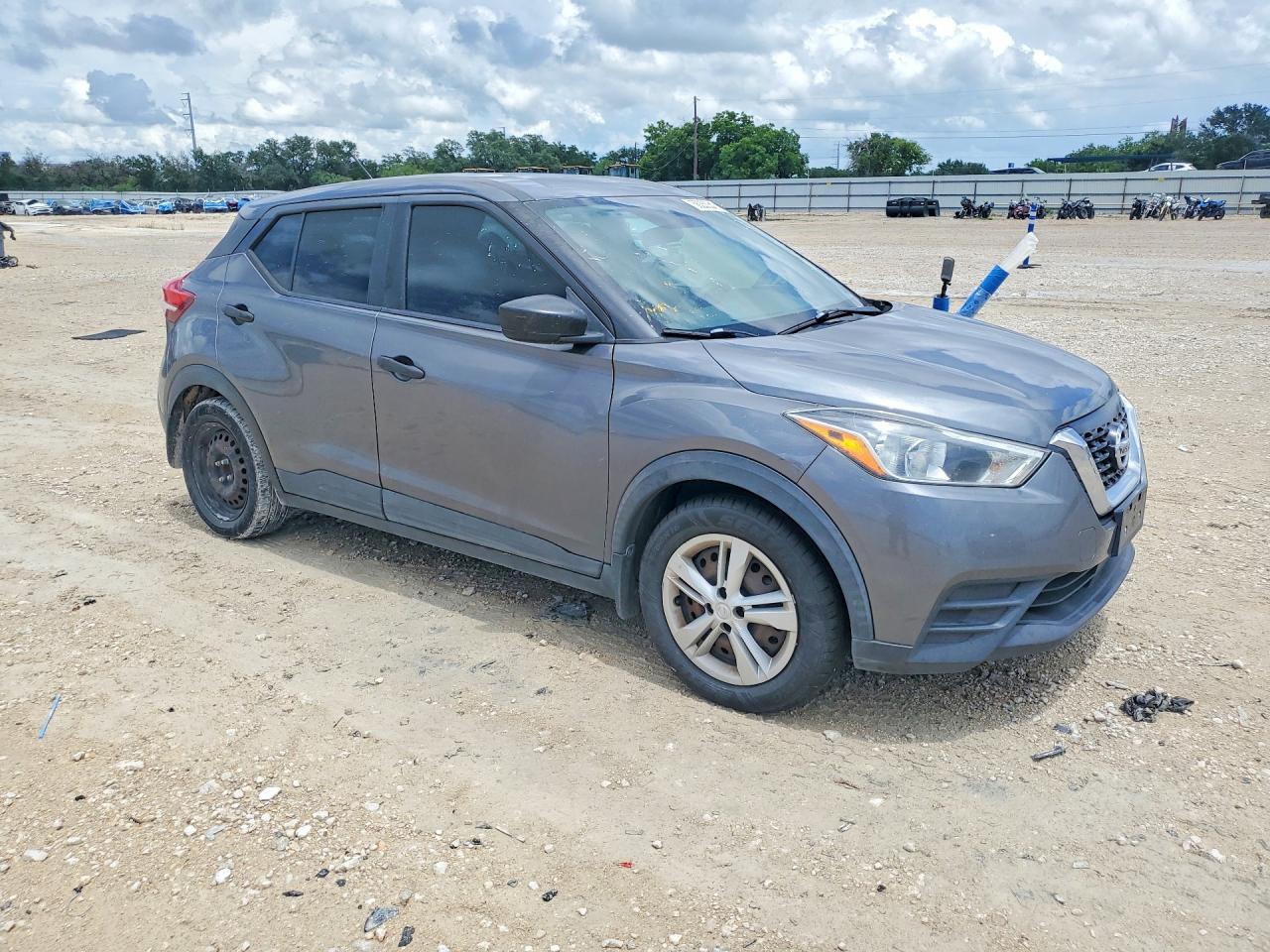 2020 Nissan Kicks S Gray vin: 3N1CP5BV8LL485710