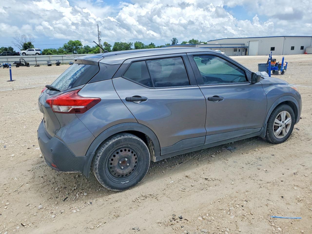 2020 Nissan Kicks S Gray vin: 3N1CP5BV8LL485710