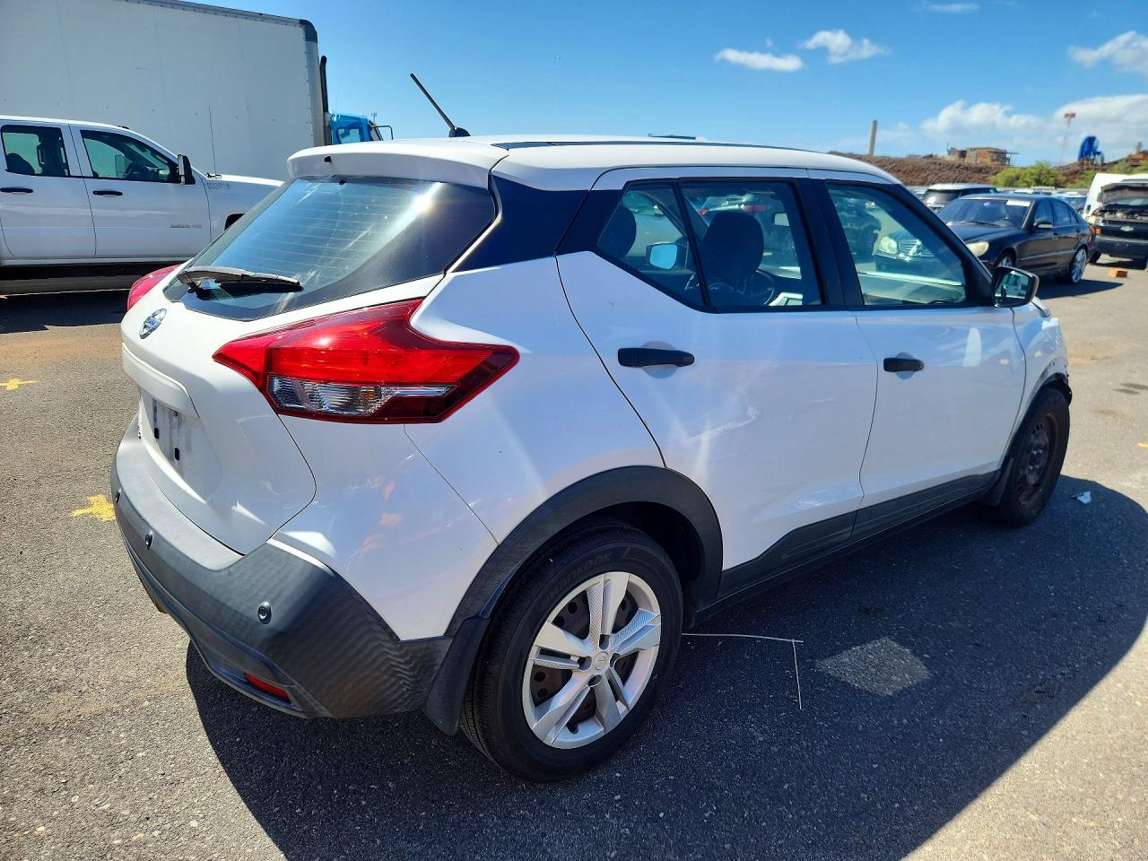 2020 Nissan Kicks S White vin: 3N1CP5BV8LL501422