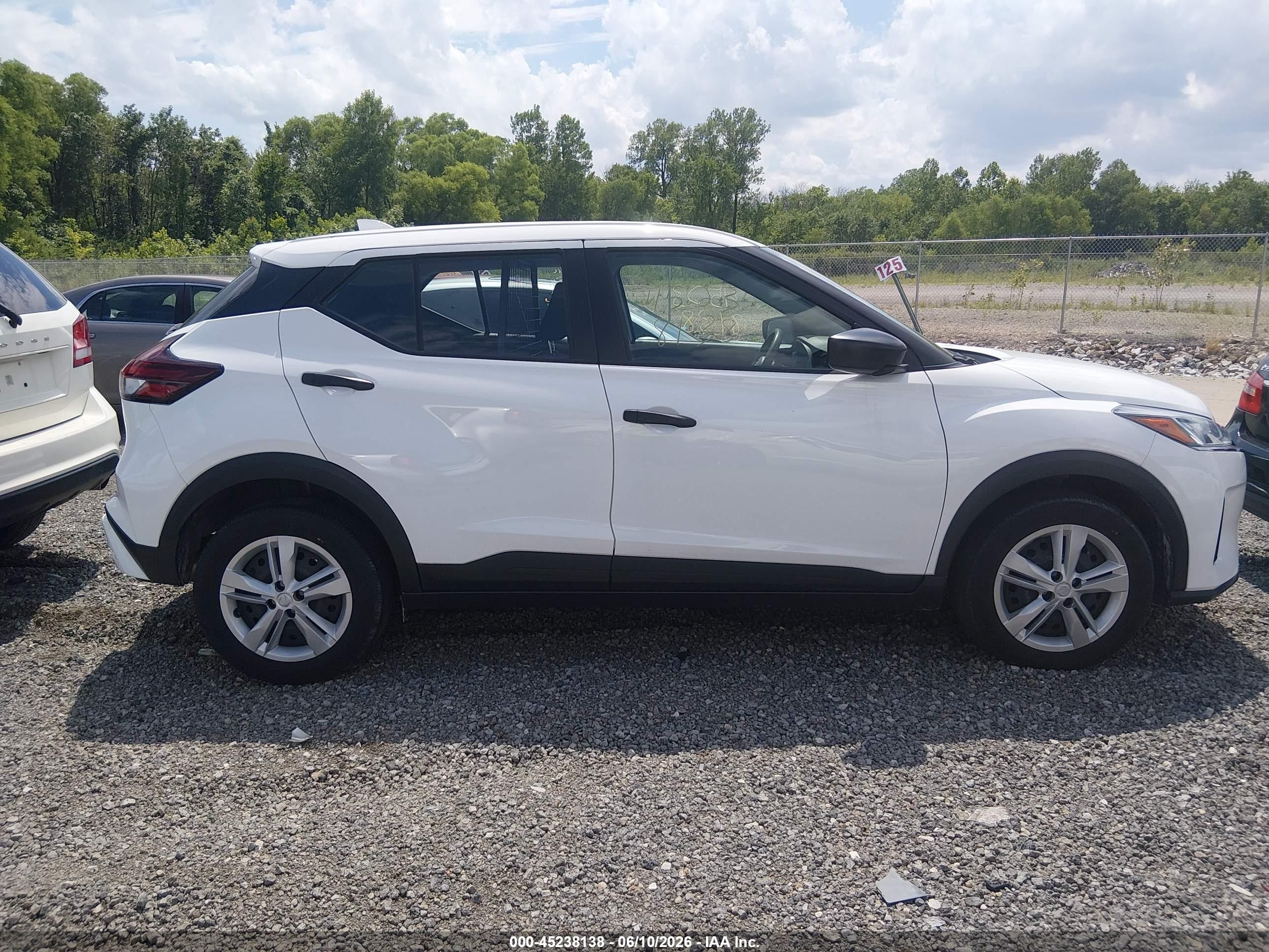2024 Nissan Kicks S Xtronic Cvt White vin: 3N1CP5BV8RL505267