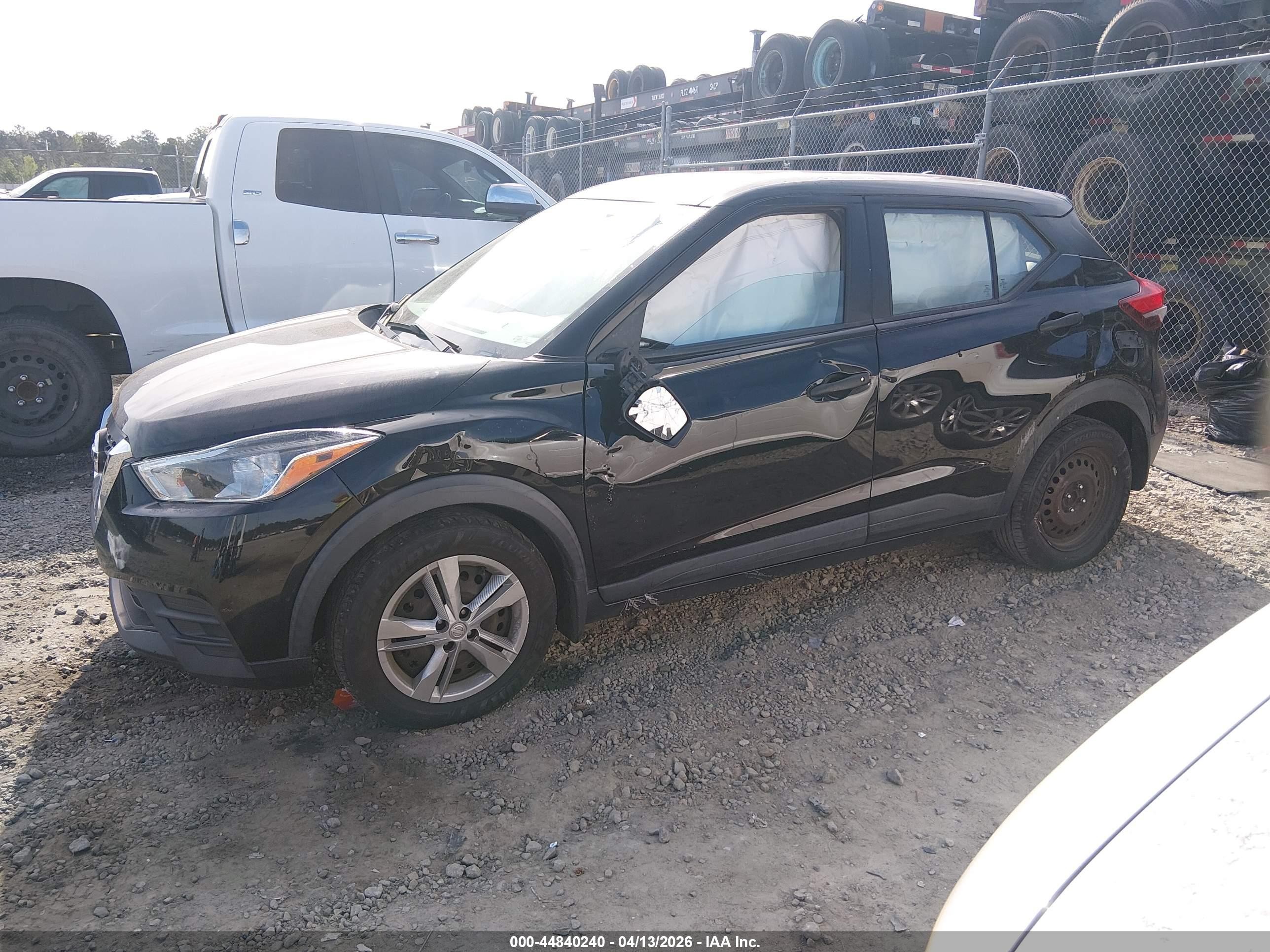 2020 Nissan Kicks S Xtronic Cvt Черный vin: 3N1CP5BV9LL558518