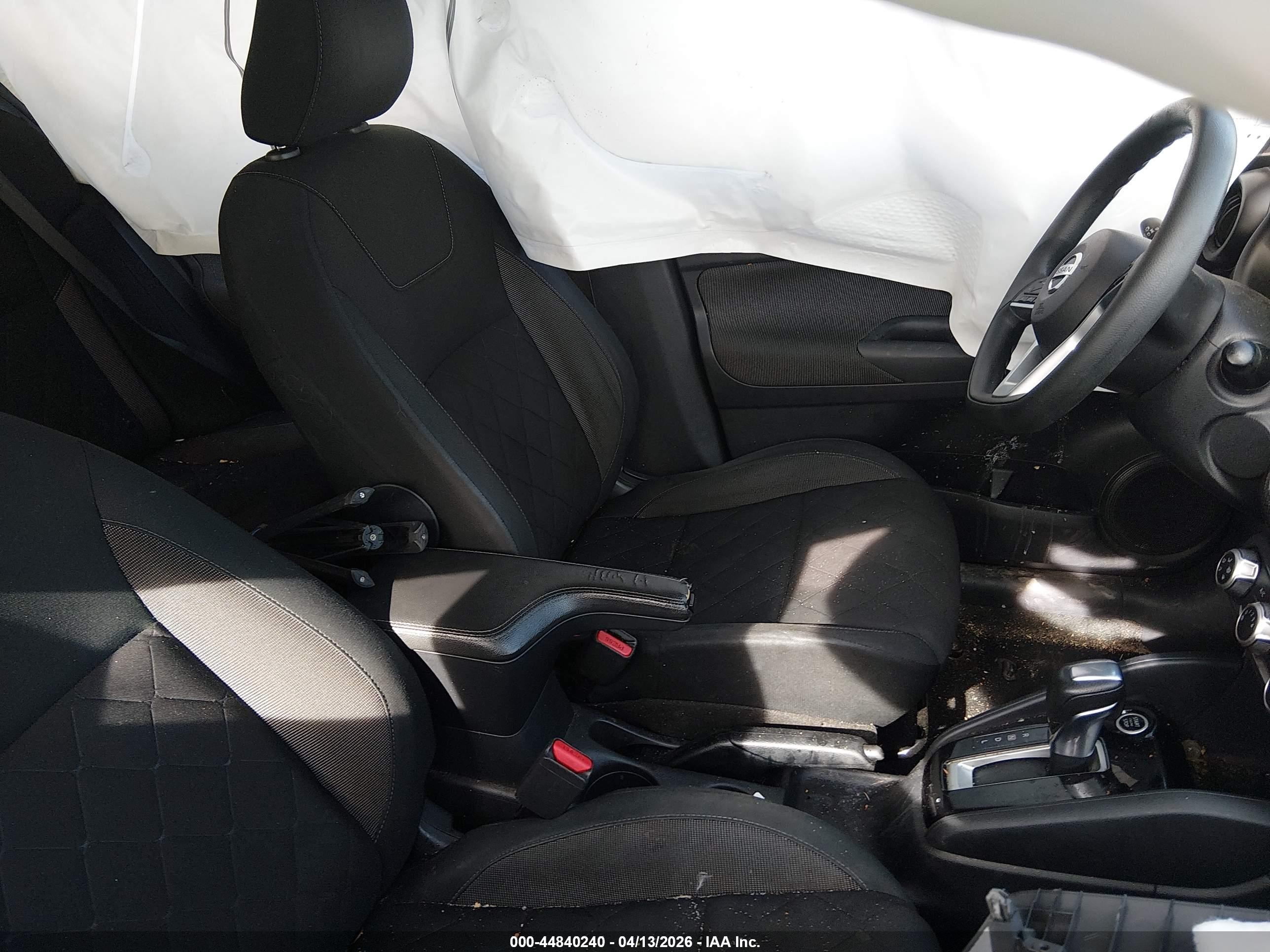 2020 Nissan Kicks S Xtronic Cvt Черный vin: 3N1CP5BV9LL558518