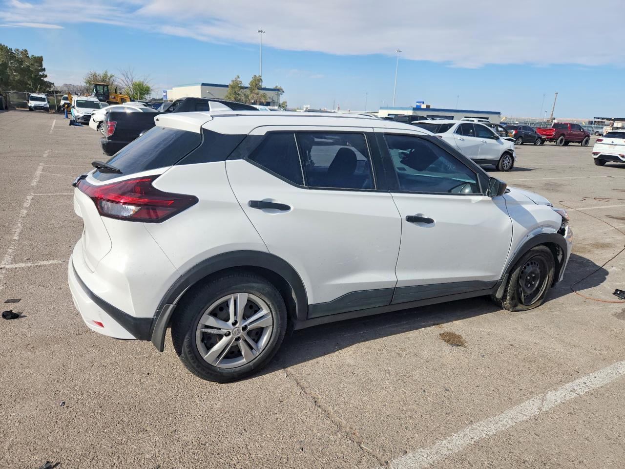 2021 Nissan Kicks S White vin: 3N1CP5BVXML508213