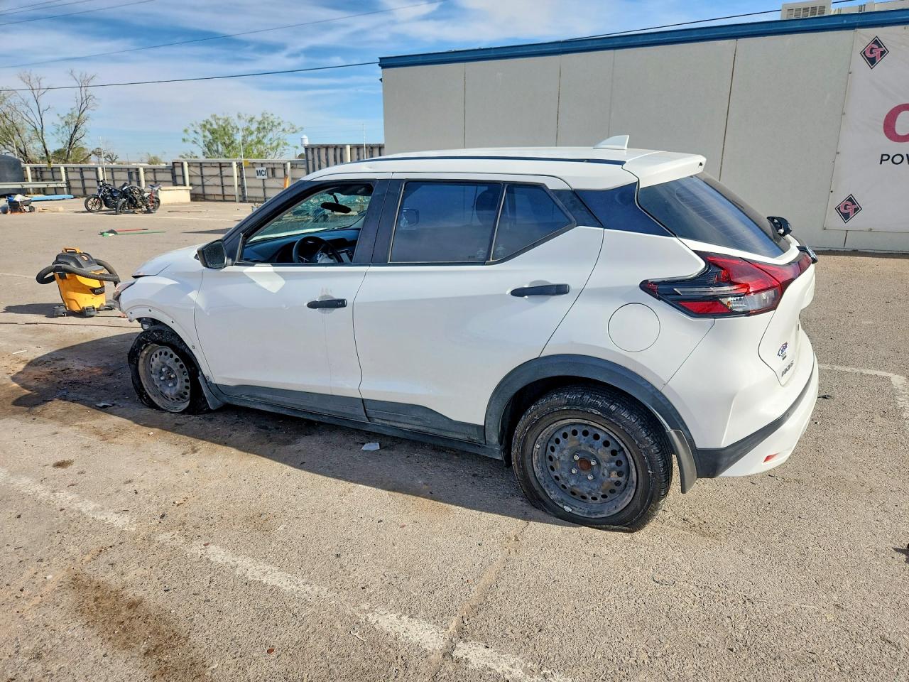 2021 Nissan Kicks S White vin: 3N1CP5BVXML508213