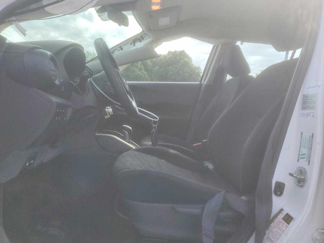 2022 Nissan Kicks S White vin: 3N1CP5BVXNL521108