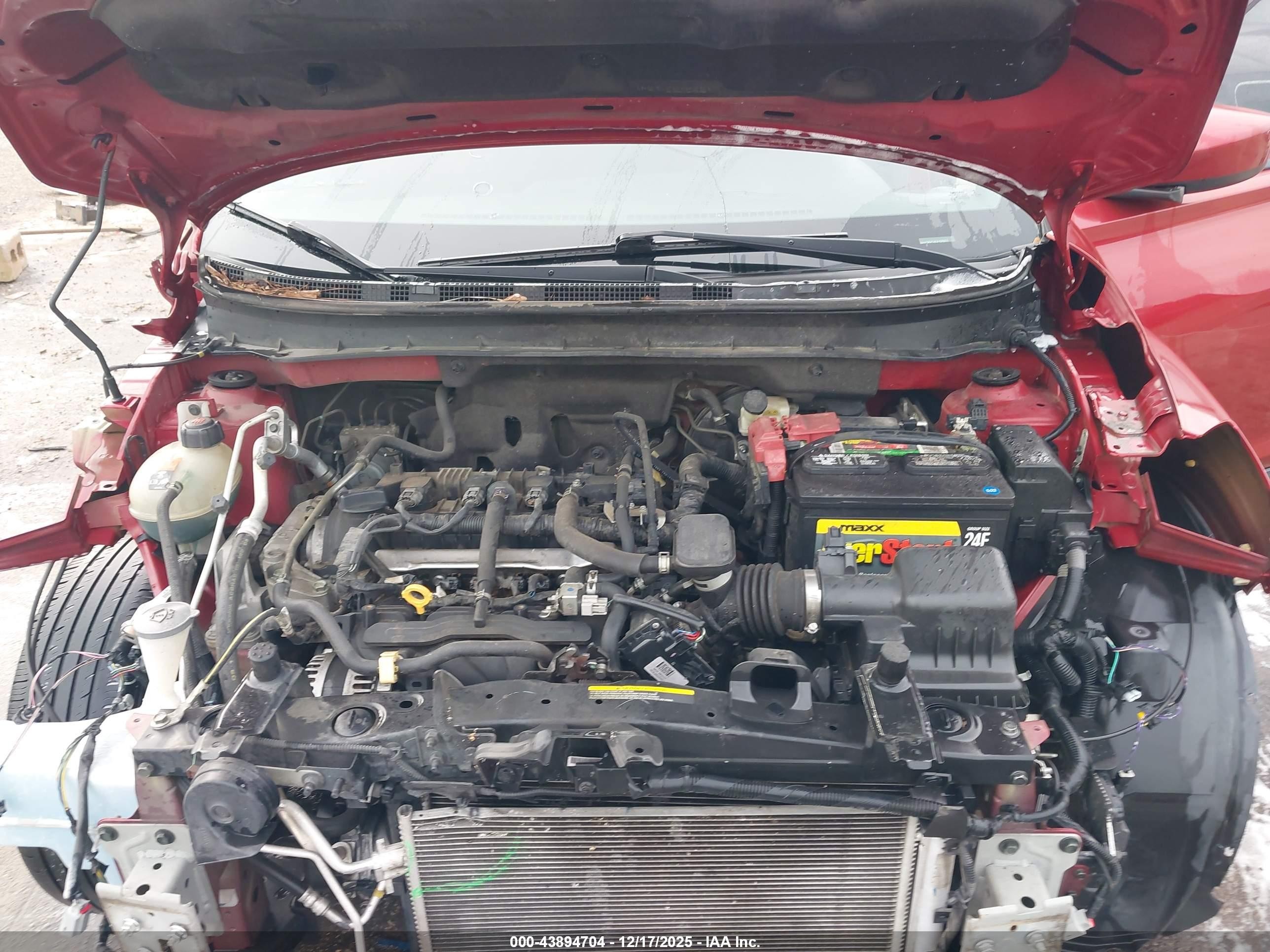 2018 Nissan Kicks Sv Red vin: 3N1CP5CU0JL525071